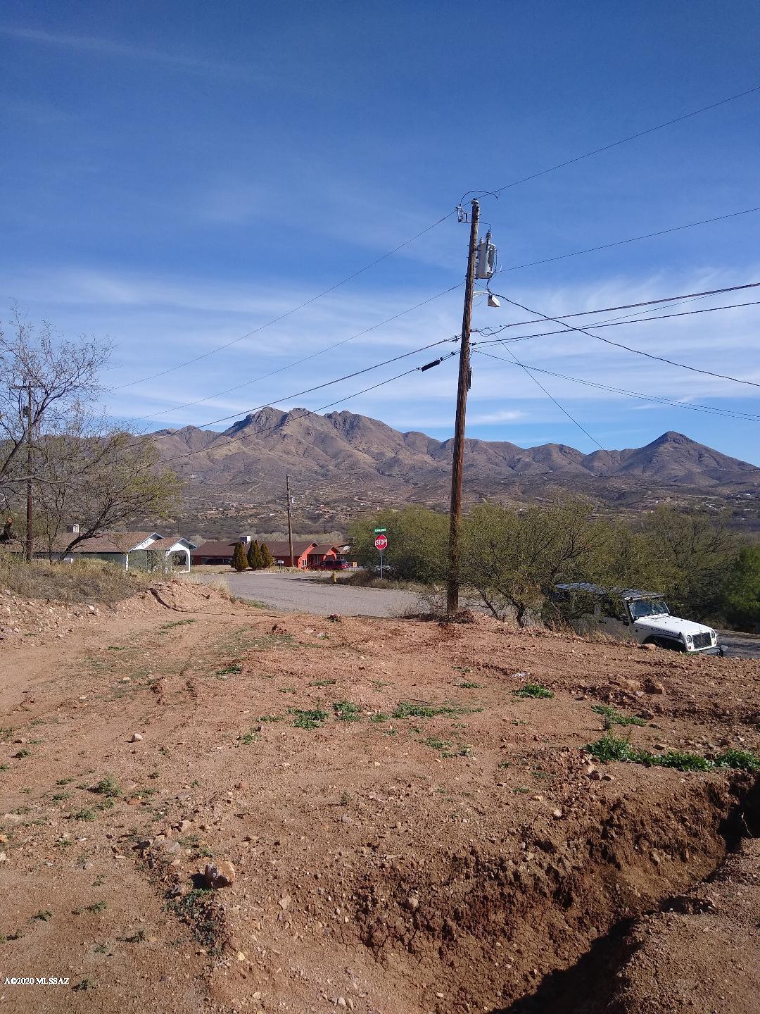 Multi-Family Rio Rico West .Nice Flat Corner lot , ready to build your dream house. or apartment. 
Water, Electric and Sewer line.