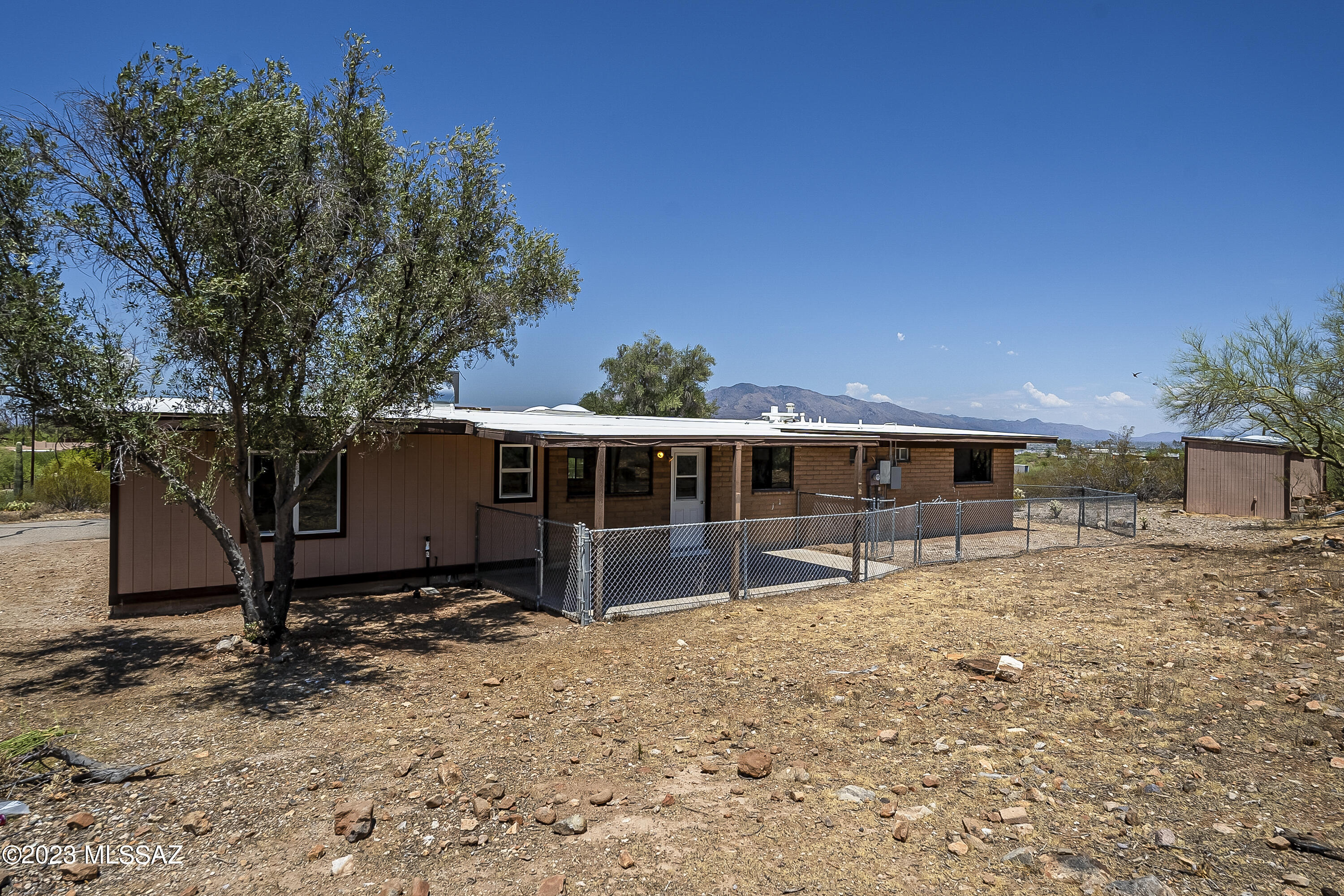El Camino Del Cerro Ranchettes (1-15) - Residential
