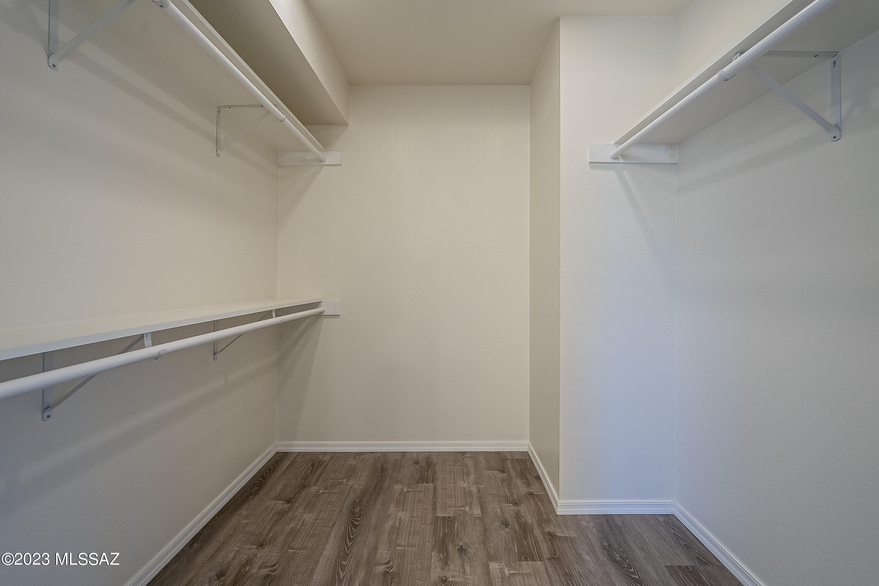 El Camino Del Cerro Ranchettes (1-15) - Residential