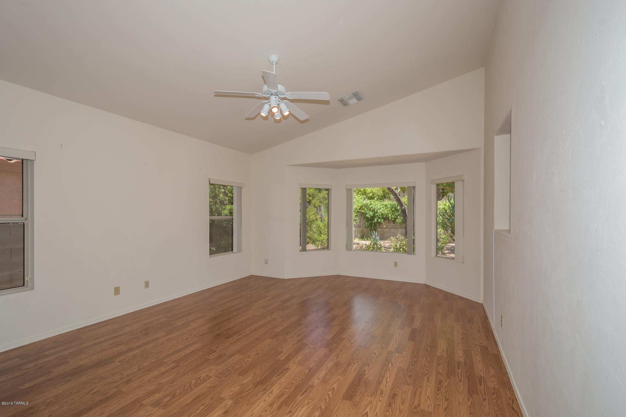 La Cholla Estates (1-94) - Residential