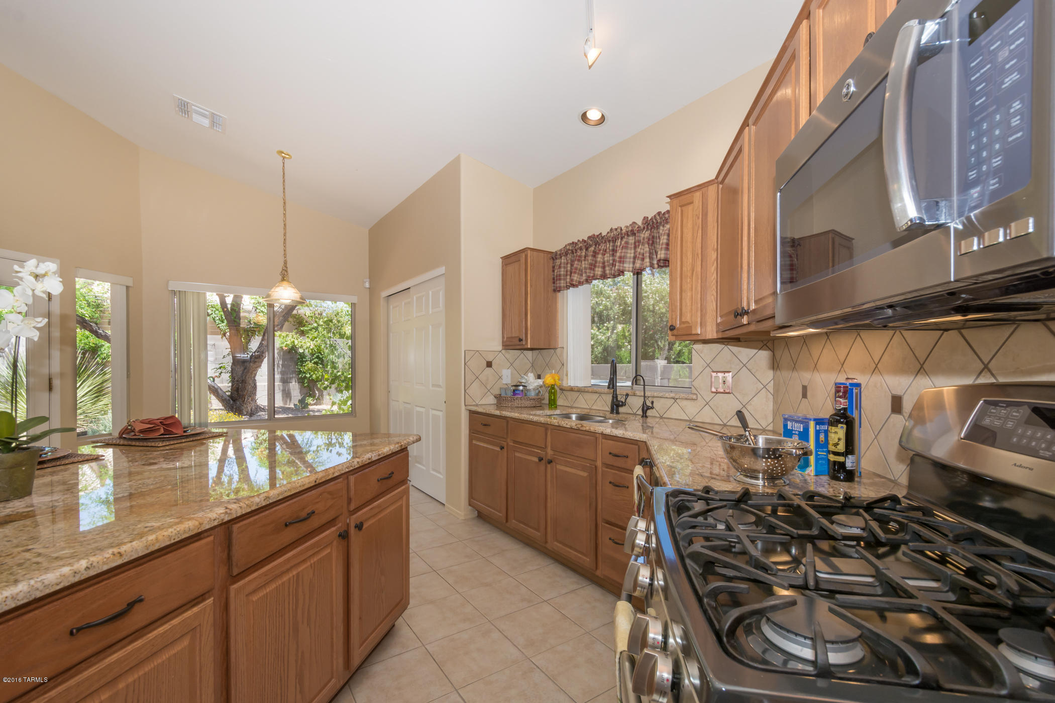 La Cholla Estates (1-94) - Residential