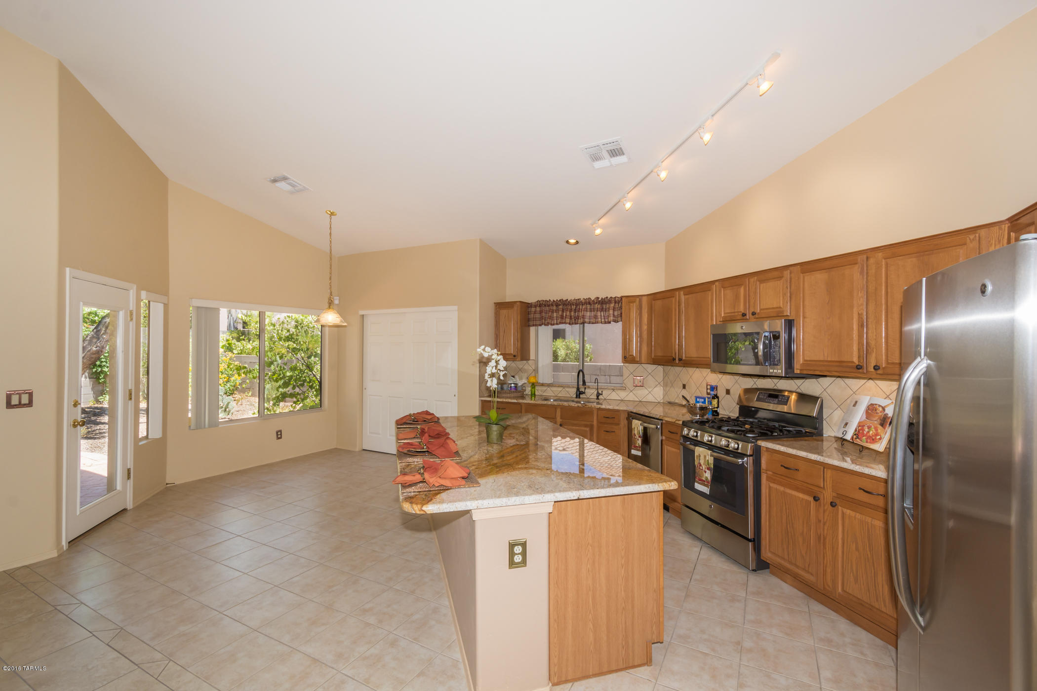 La Cholla Estates (1-94) - Residential