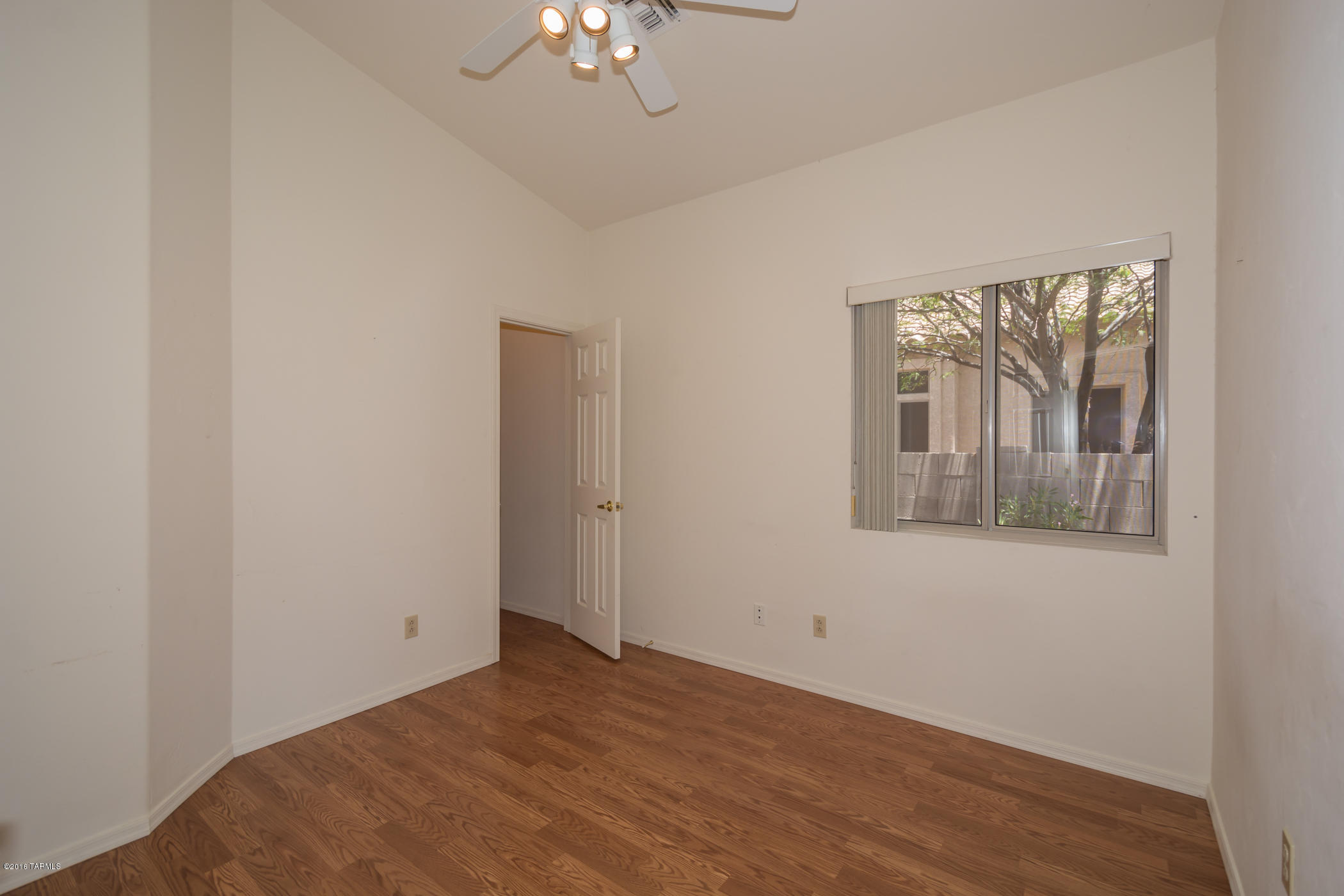 La Cholla Estates (1-94) - Residential