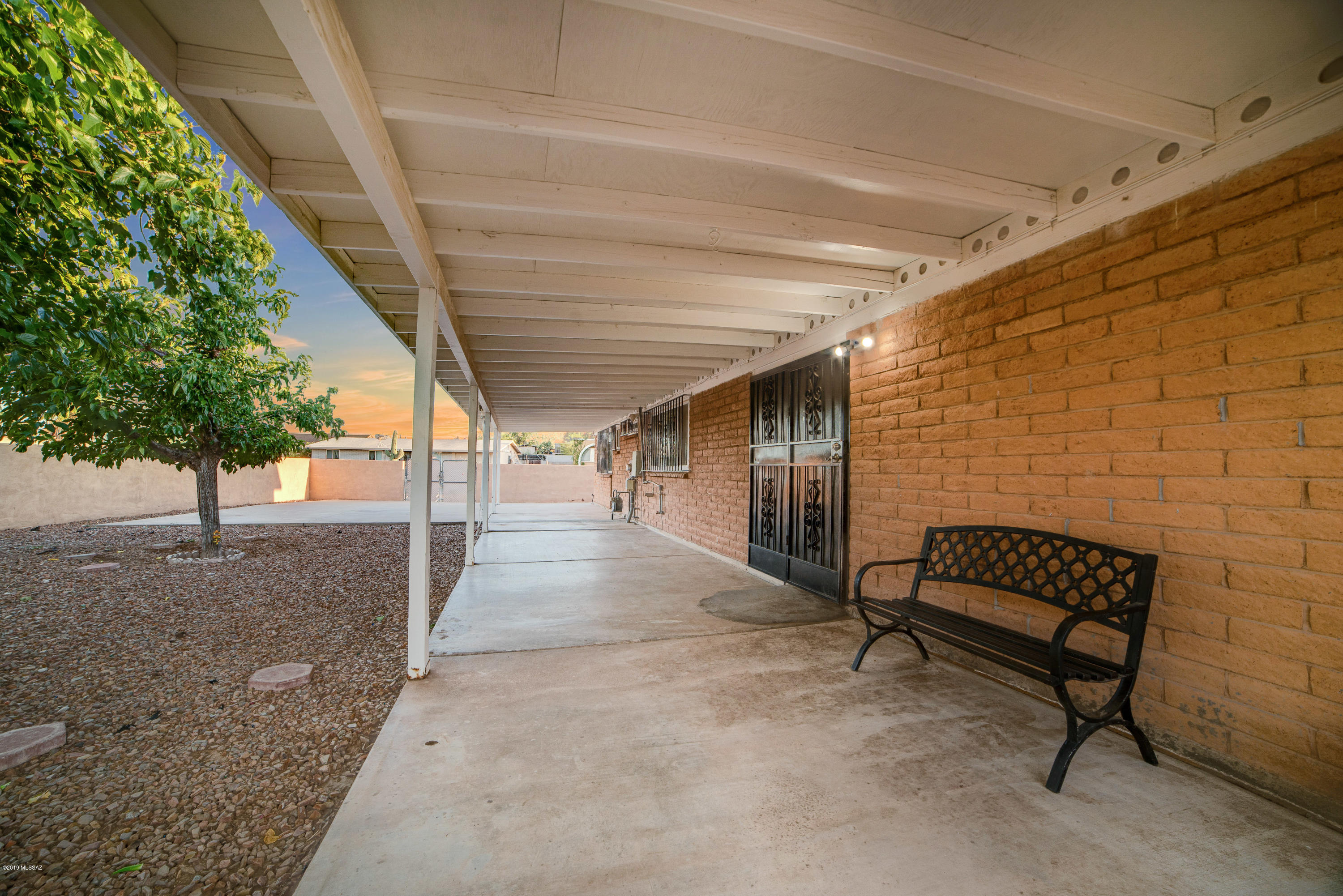 Las Palomas - Residential