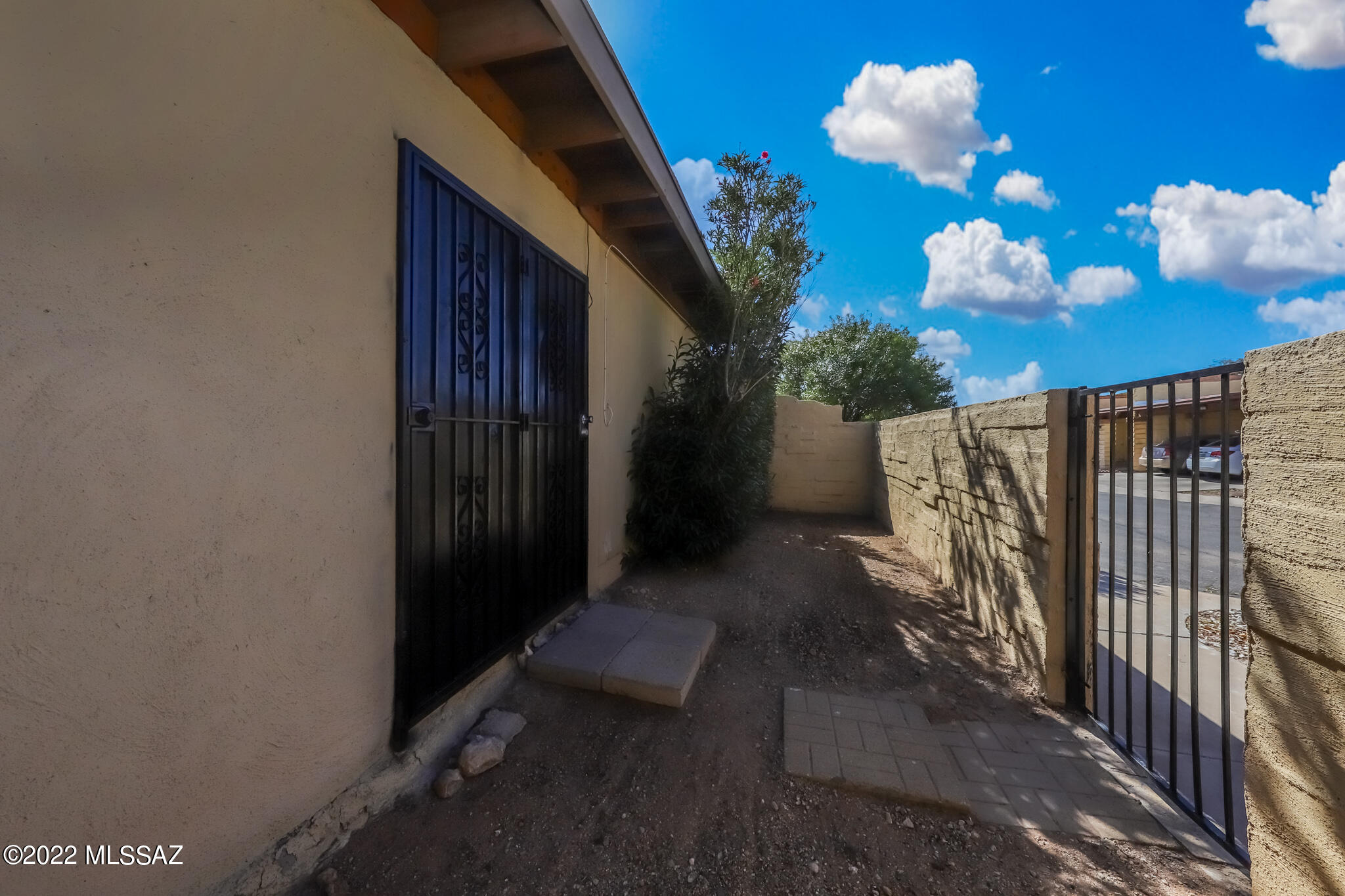 Mira Loma Townhouses Amended (1-44) - Residential