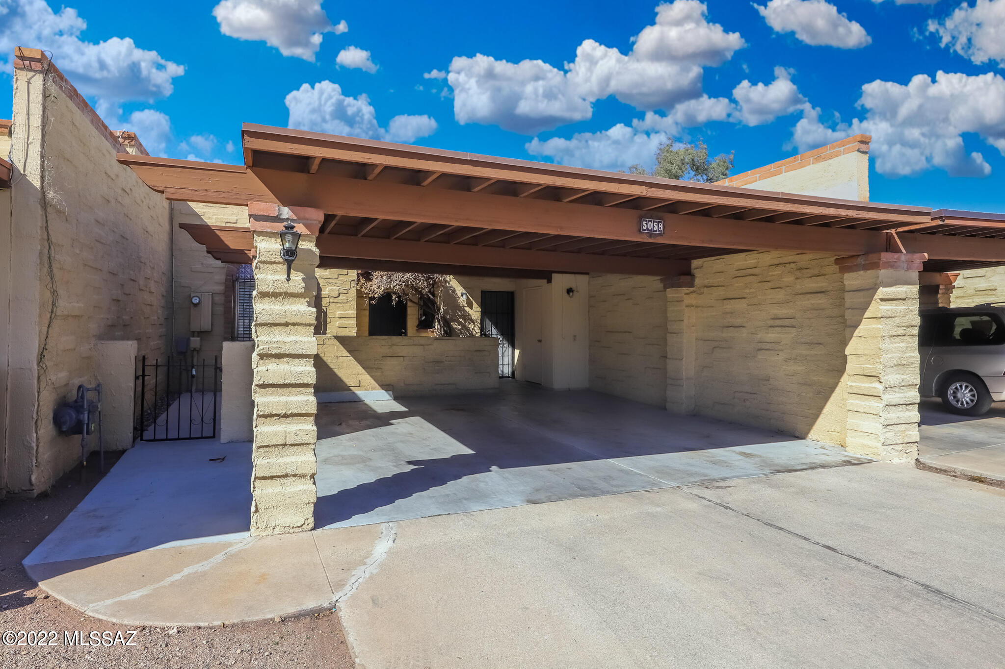 Mira Loma Townhouses Amended (1-44) - Residential