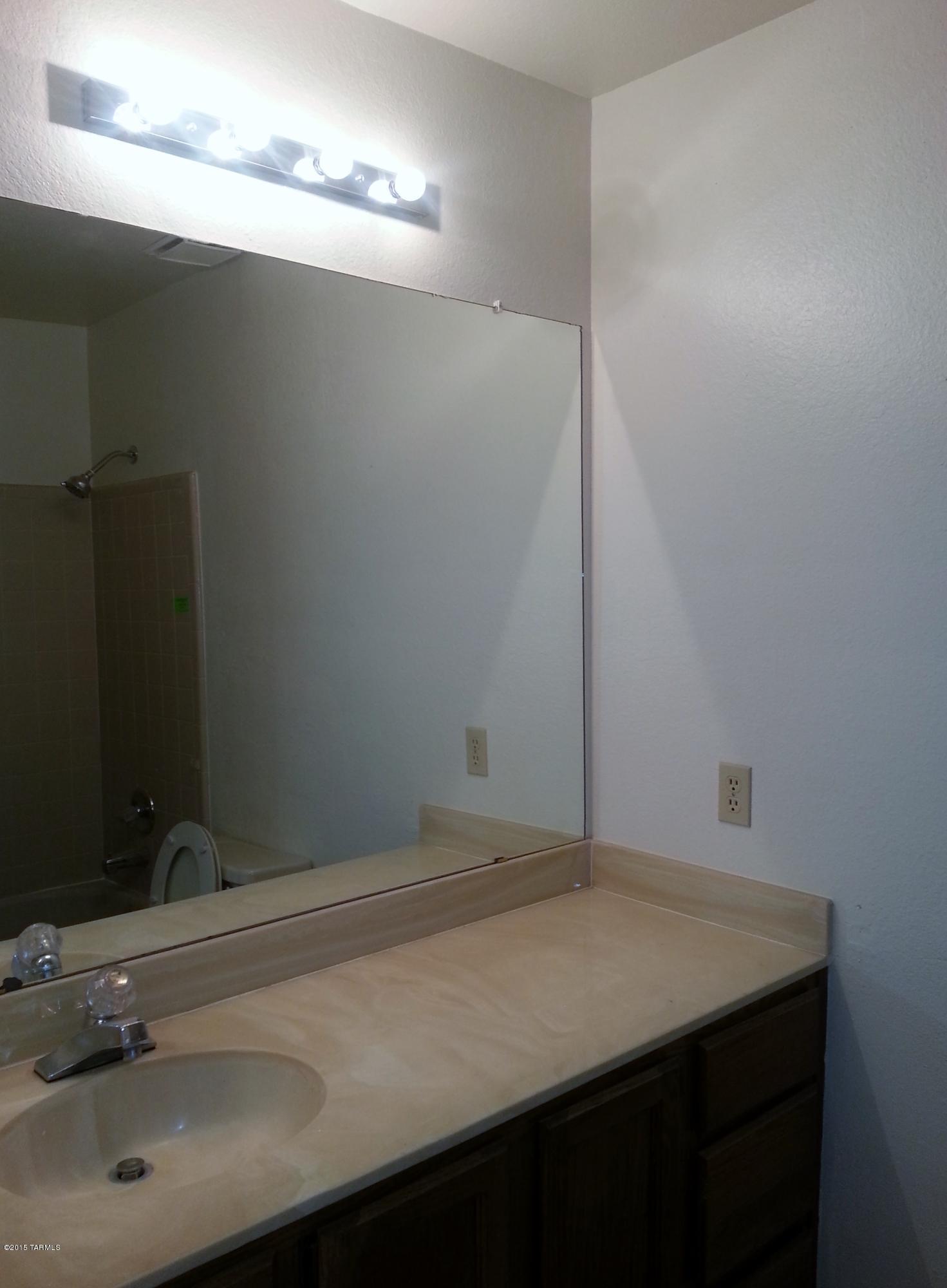Sunset Villas Townhomes (1-118) - Residential Lease
