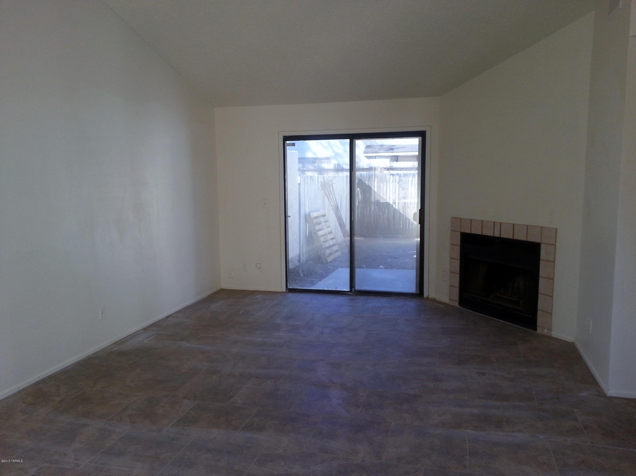 Sunset Villas Townhomes (1-118) - Residential Lease