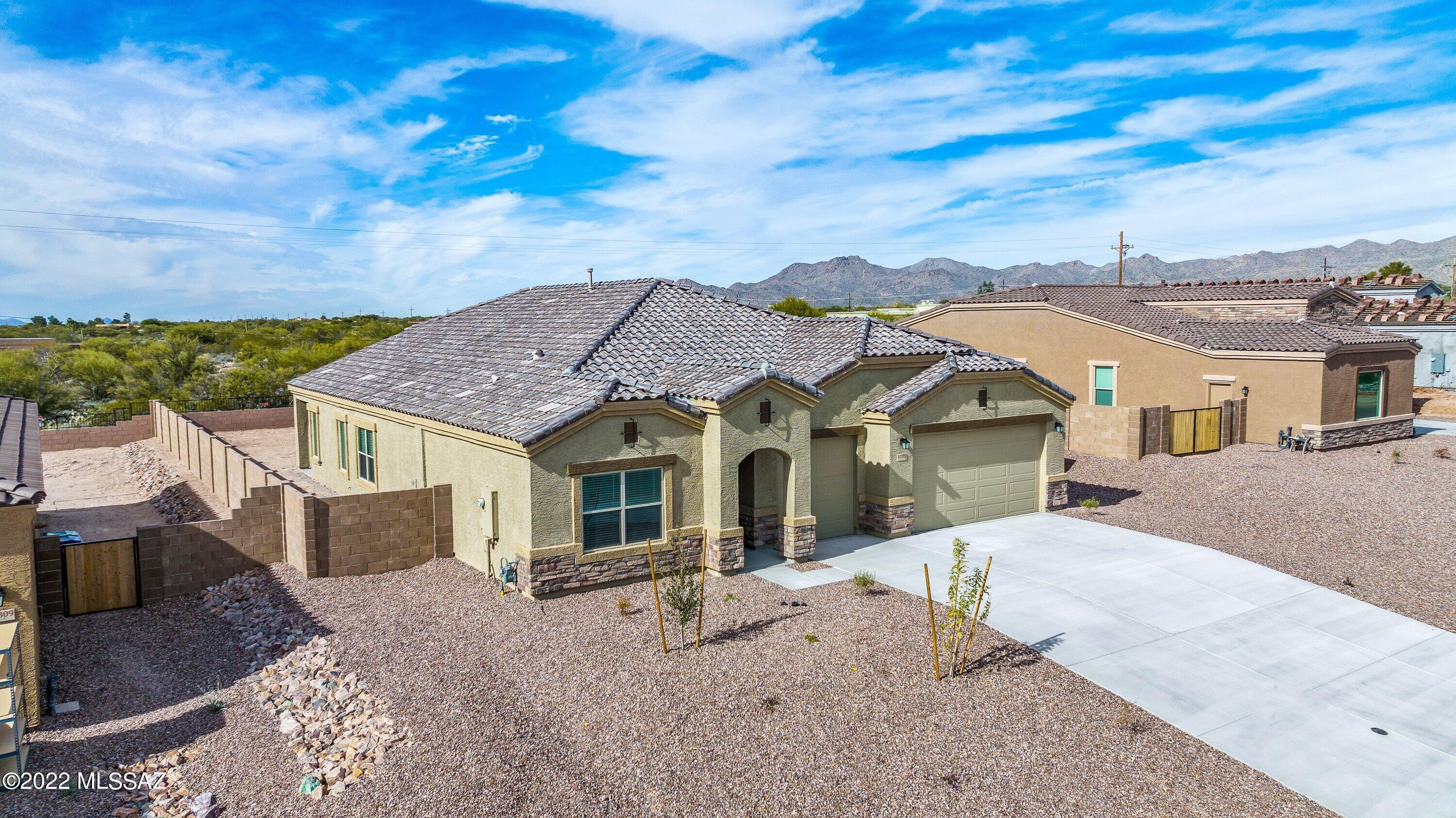 Residences At Miller Ranch - Residential