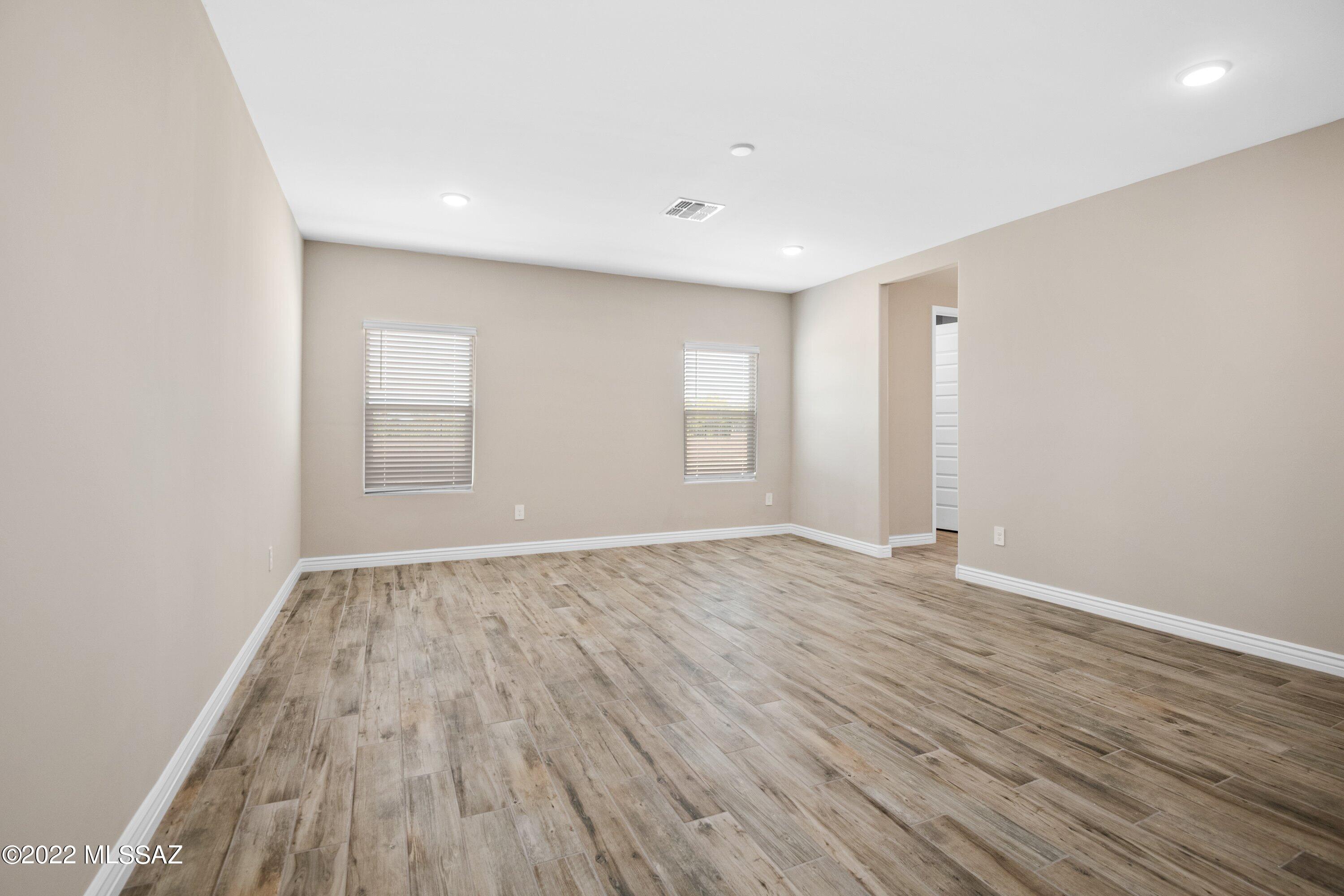 Residences At Miller Ranch - Residential