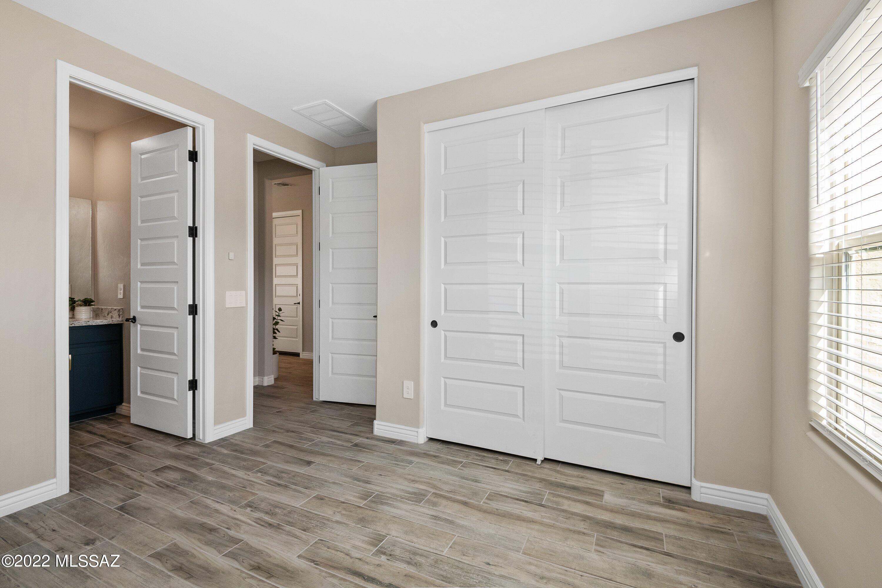 Residences At Miller Ranch - Residential