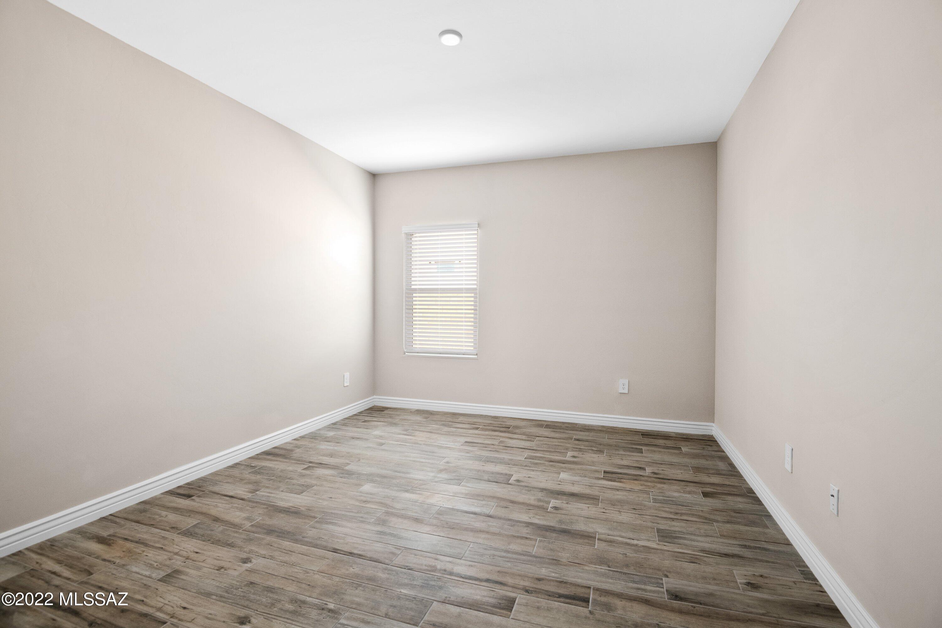 Residences At Miller Ranch - Residential