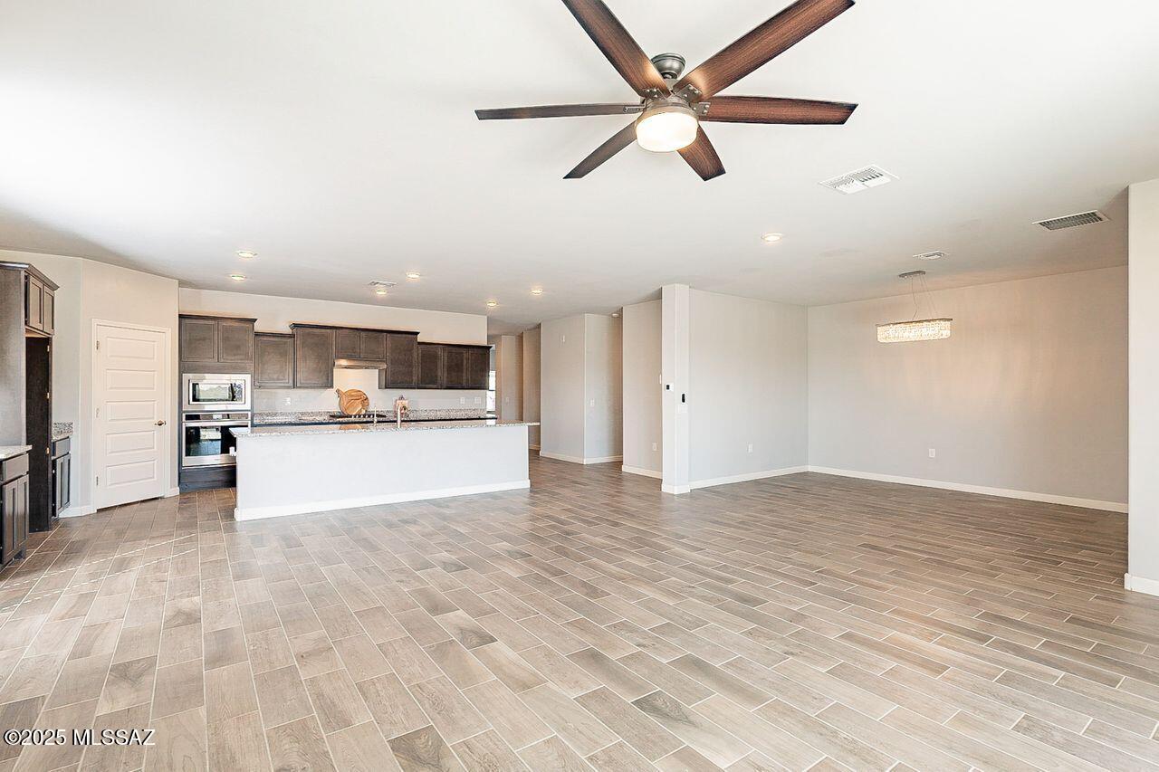 New Tucson Unit NO. 8 (1-455) - Residential