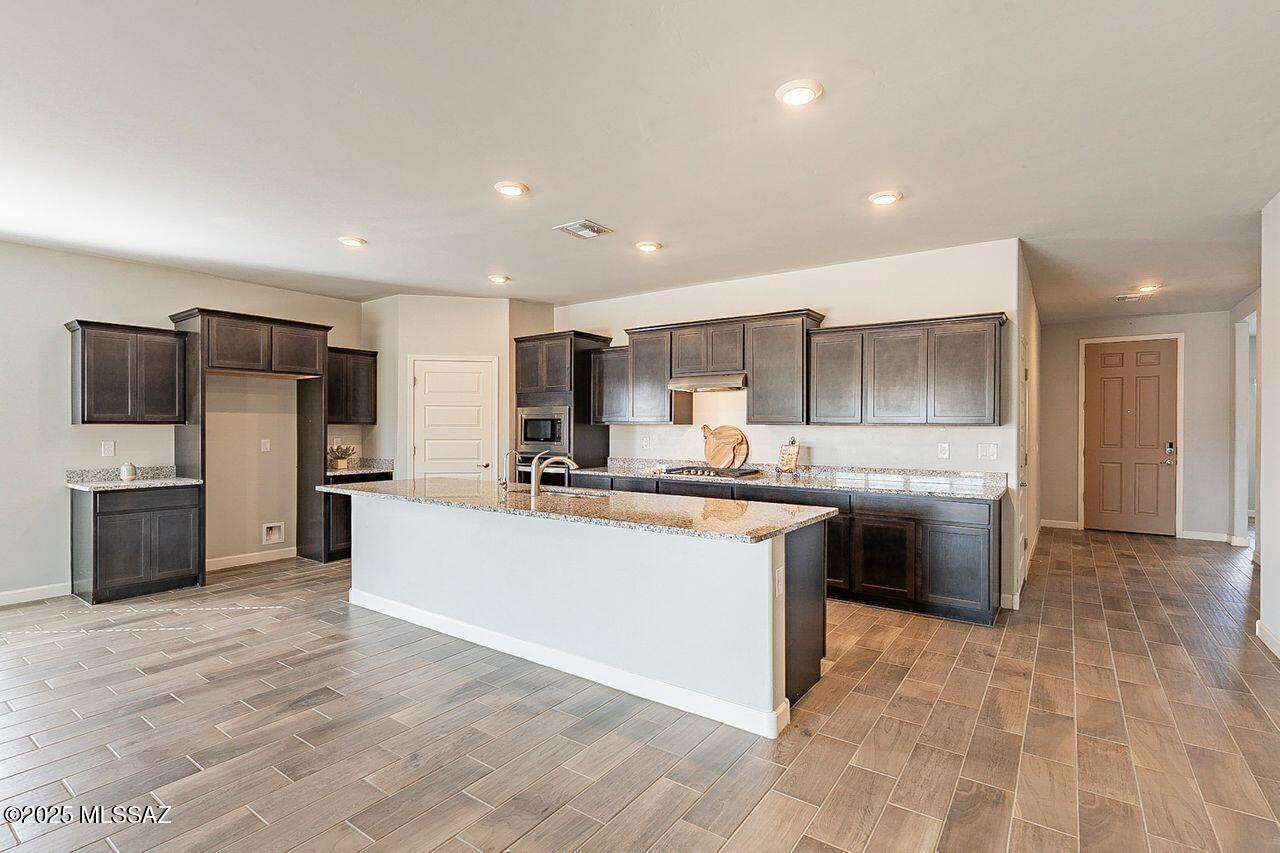 New Tucson Unit NO. 8 (1-455) - Residential