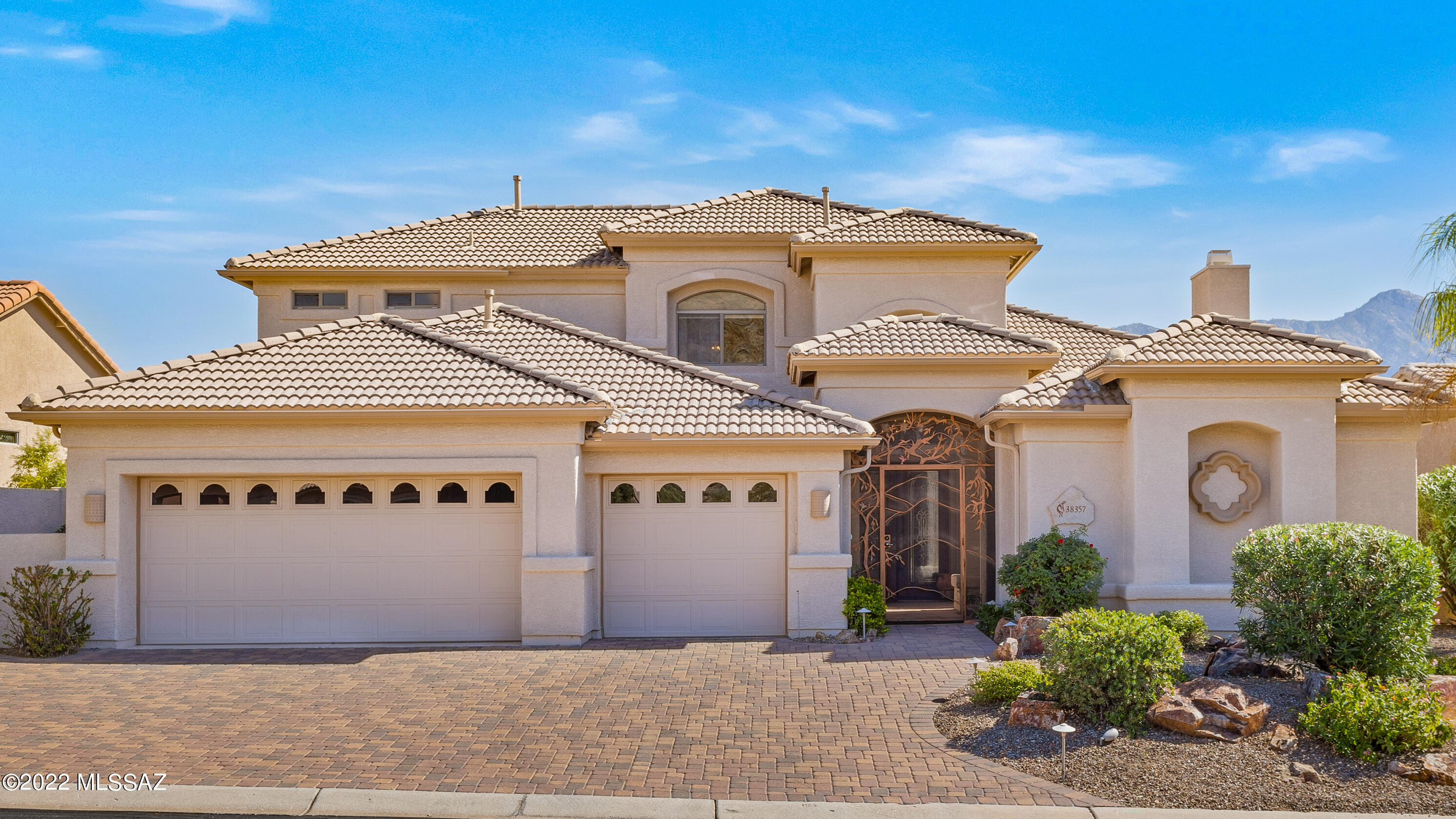 We are Proud to Present a Sundance with Guest House & Mountain Views. This 4 Bedroom + Den / 3.5 Bathroom / 3,485 SF / Extended 3 Car Garage Home is just for you! Pride in Ownership! Elegant Living Room has gas fireplace & Dining Room with tray ceiling. Kitchen has granite counters, black appliances, cabinets, electric cooktop, large island & pantry. Family Room open to dining area with French doors to patio. Owner's Suite with Upgraded Bathroom has custom shower, jetted tub & 2 closets. Powder Room & Den with double doors. Upstairs 2 Bedrooms with Jack & Jill upgraded Bathroom. Guest House with Bathroom. Laundry Room has new GE W/D. Extended 3 car garage. Paver driveway, flagstone entry & courtyard. Screened covered patio, extended patio, Built-in BBQ, Firepit, Gas Kiva & Mountain Views.