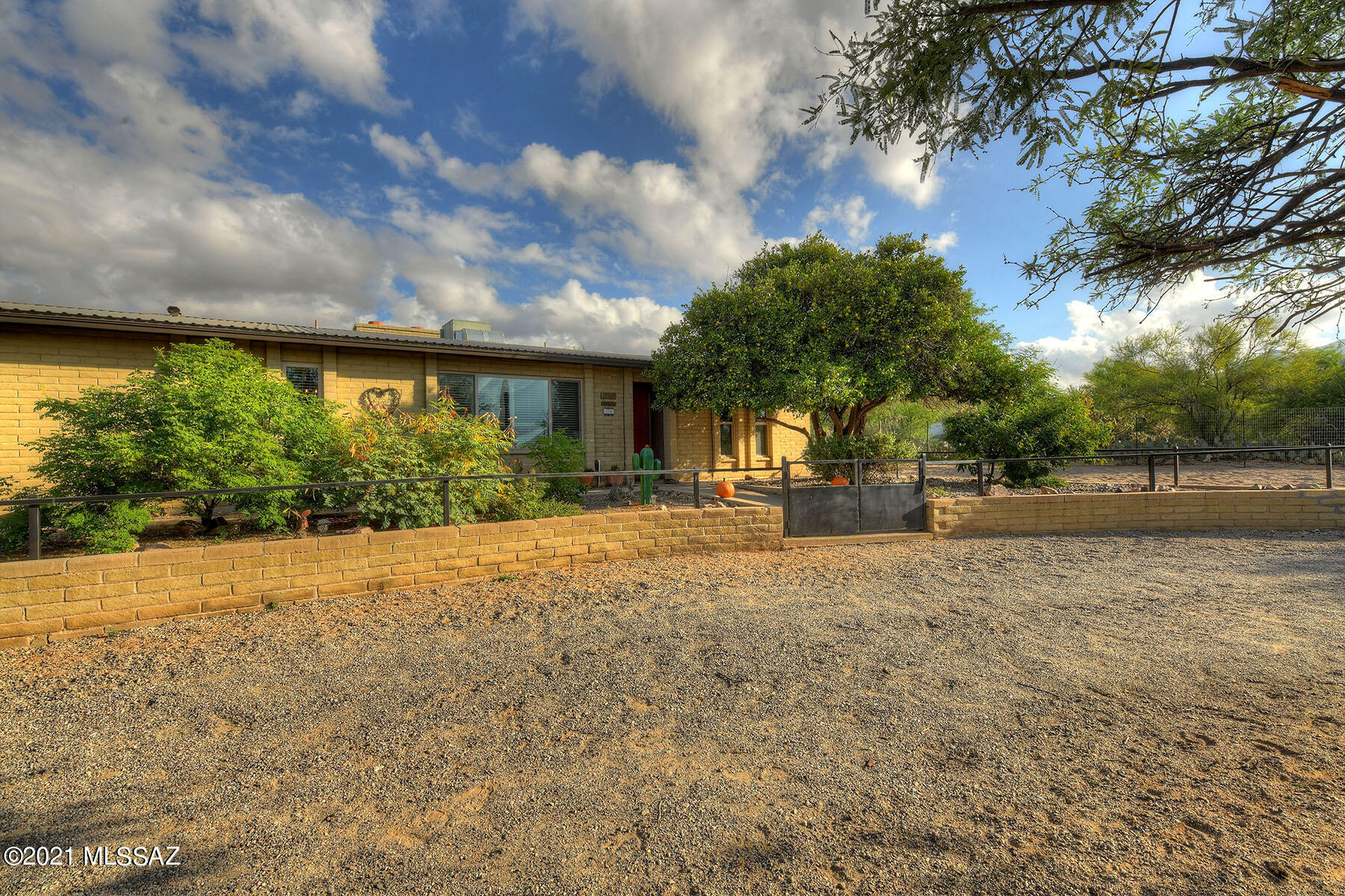 La Bella Vista (1-80) - Residential