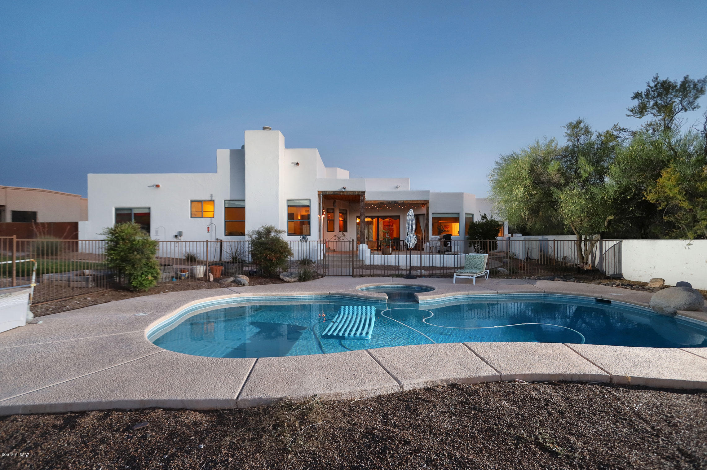 Southwestern Charm Throughout w/ Giant Mountain Views from Inside to Outside.  Large 4 bedrooms w/ split floor plan, 2 full and 1/2 baths, Living Rm, Formal Dining rm, Family rm, Open Kitchen Concept. Walk out your double french family rm doors, Master slider or your Living room double doors to your large covered patio and private backyard with entertainer's delight.  Enjoy your Pool, Spa and lots of space for more toys with amazing mountain views.  This floor plans works for all. The 2.5 car garage can be easily turned back into a 3 car garage or keep the large workshop in place.
Quiet neighborhood close to shopping, restaurants, and more.  A must see! Magnificent Views of Cathedral Peak.