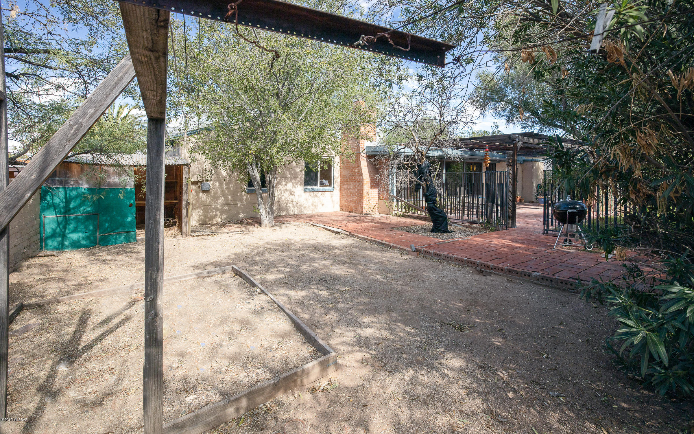 Brentwood - Residential