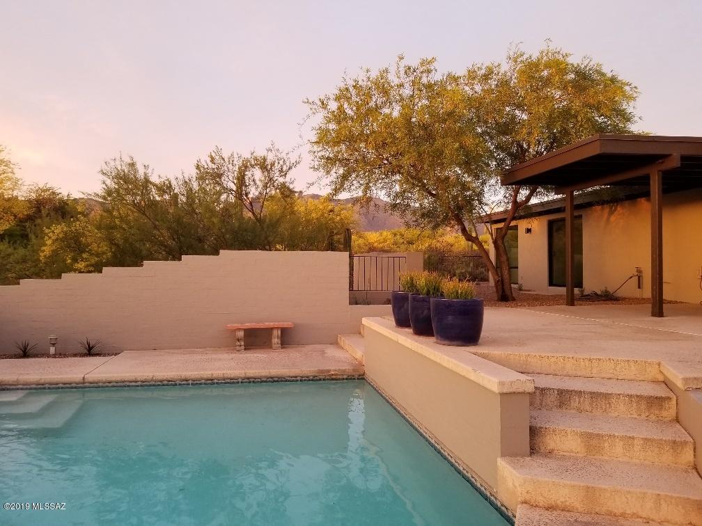 Catalina Foothills Estates NO. 7 - Residential