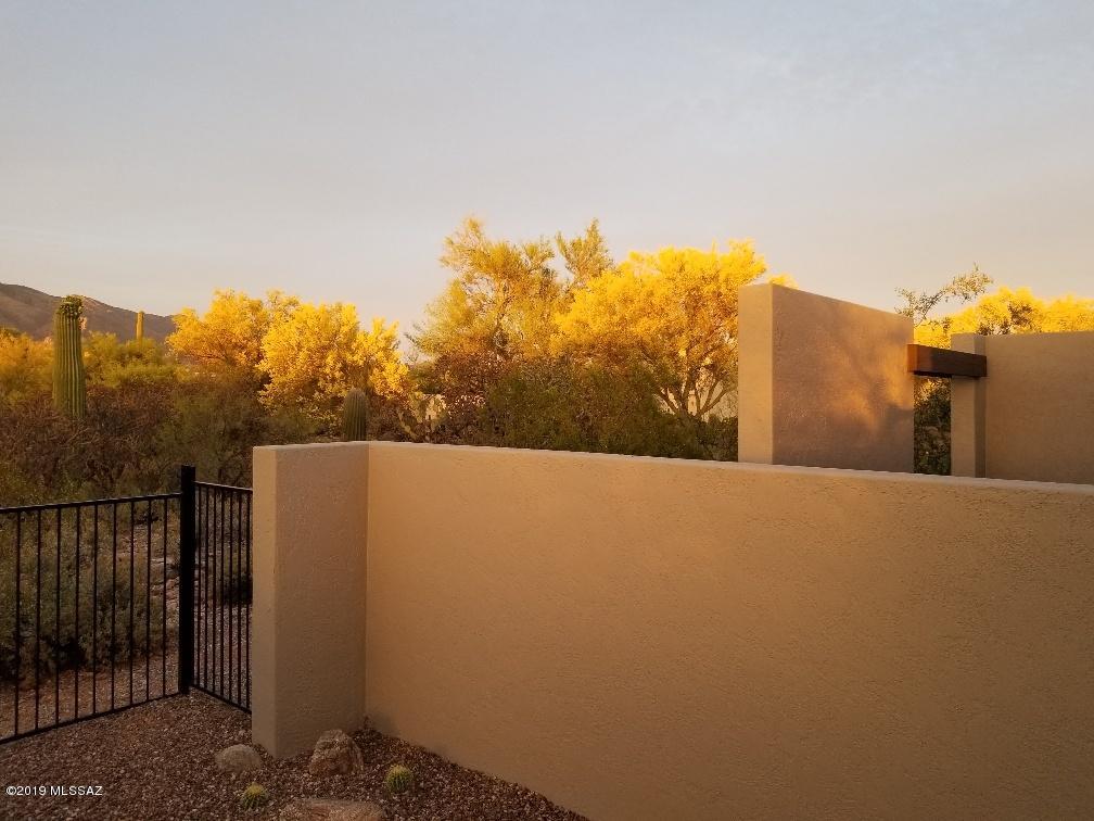 Catalina Foothills Estates NO. 7 - Residential
