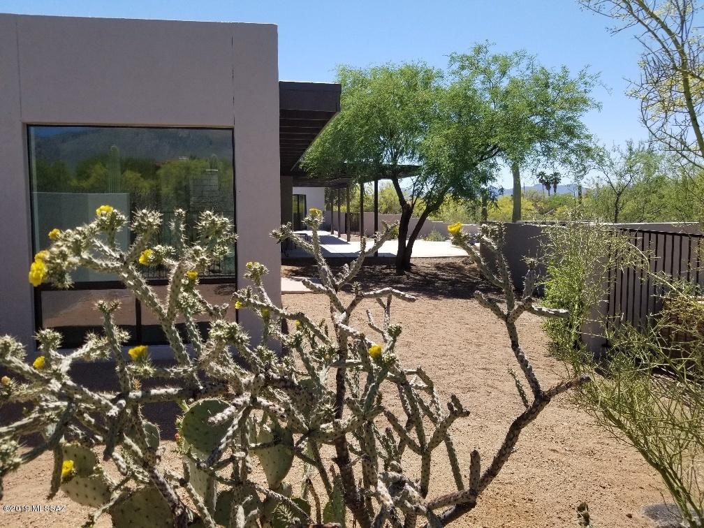 Catalina Foothills Estates NO. 7 - Residential