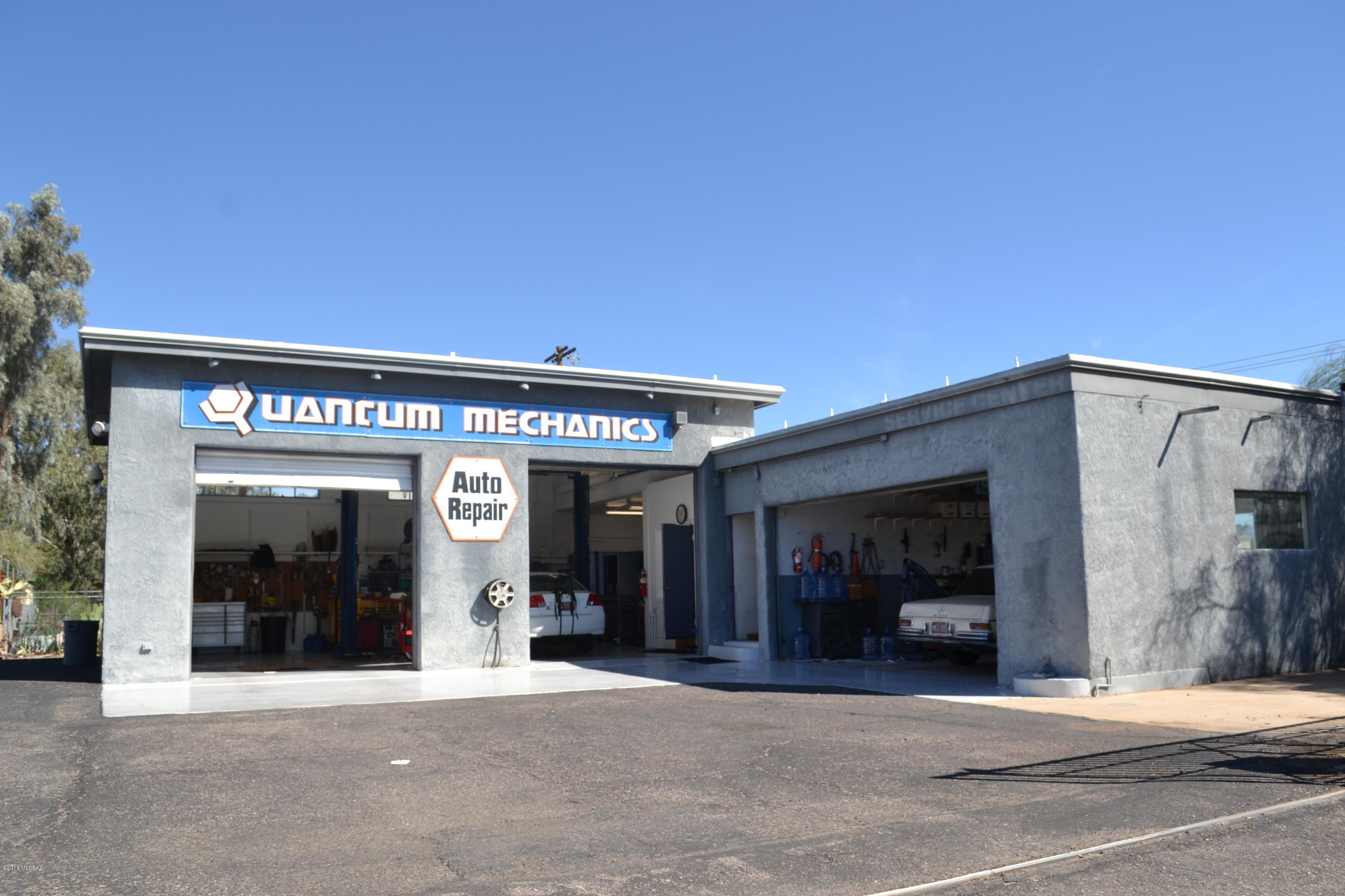 AUTO REPAIR GARAGE AUTOS/LIGHT TRUCKS
Turn key automotive repair shop. Includes 2 - 9000 lb. lifts, Air compressor, in ground oil collection tank, AC, Alarm with cameras. High traffic area, great money making business location!  Also Available adjoining corner lot to the East, Would be a great enhancement for extra parking.
Property can be sold with 5273 E Pima, Vacant fenced lot Zoned C1  Tax ID 121-09-061F Owner my carry vacant lot.  Vacant lot Listing