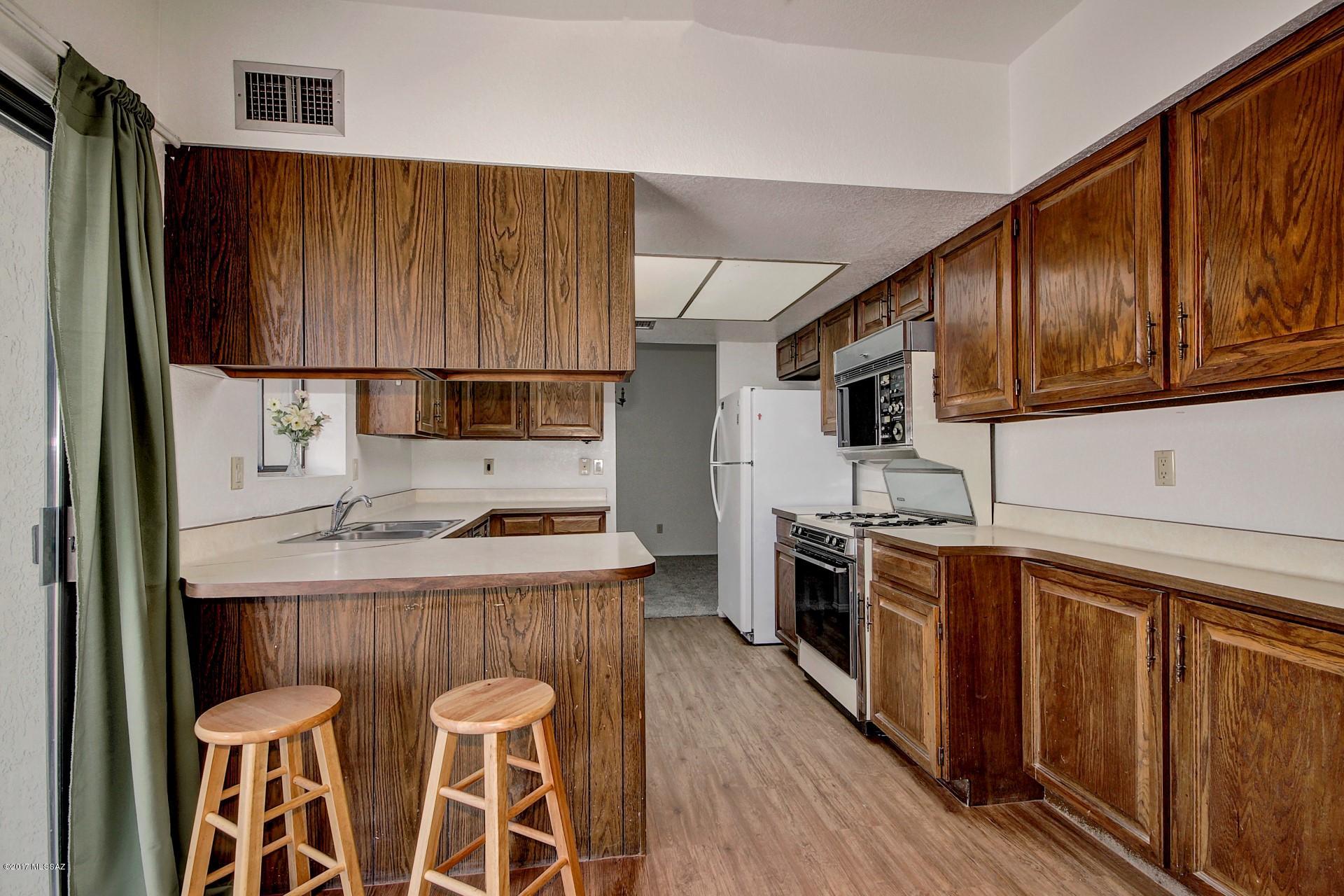 Pennbrooke Townhomes (1-14) - Residential