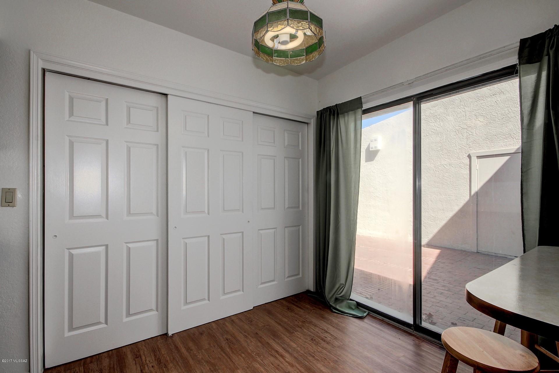 Pennbrooke Townhomes (1-14) - Residential