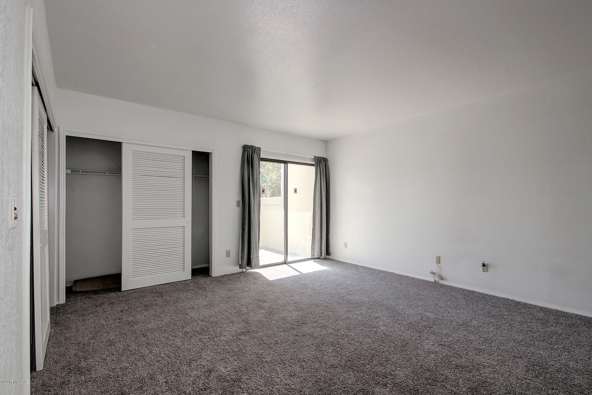 Pennbrooke Townhomes (1-14) - Residential