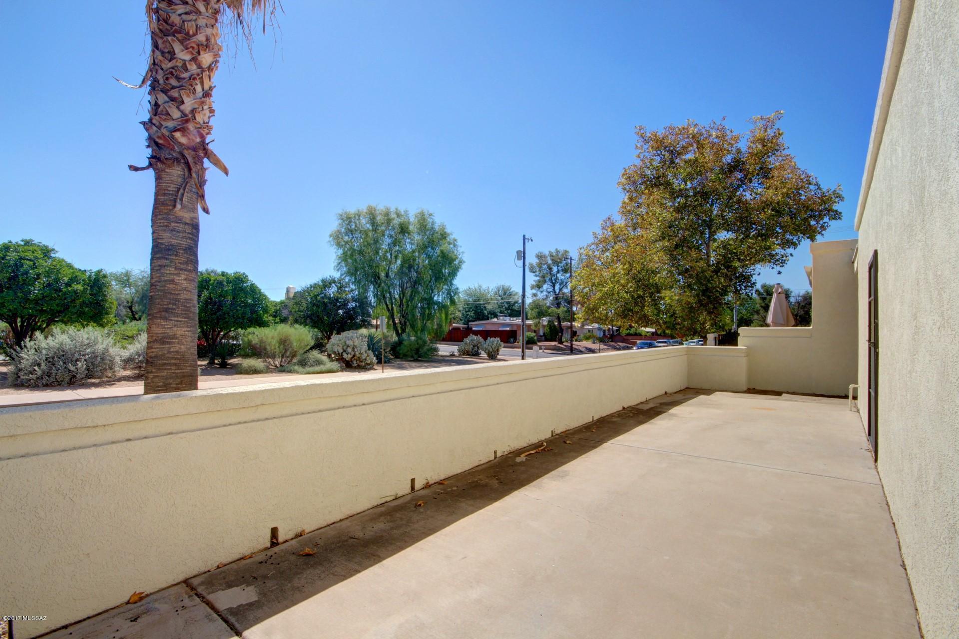 Pennbrooke Townhomes (1-14) - Residential