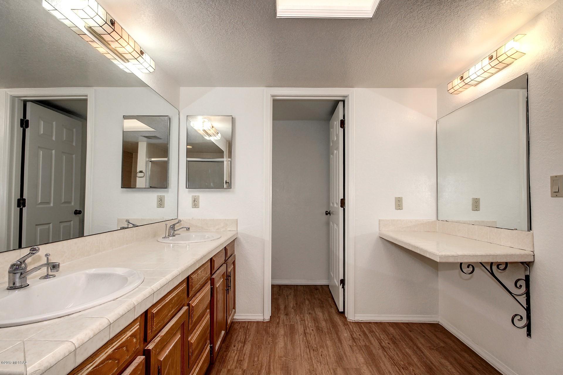 Pennbrooke Townhomes (1-14) - Residential