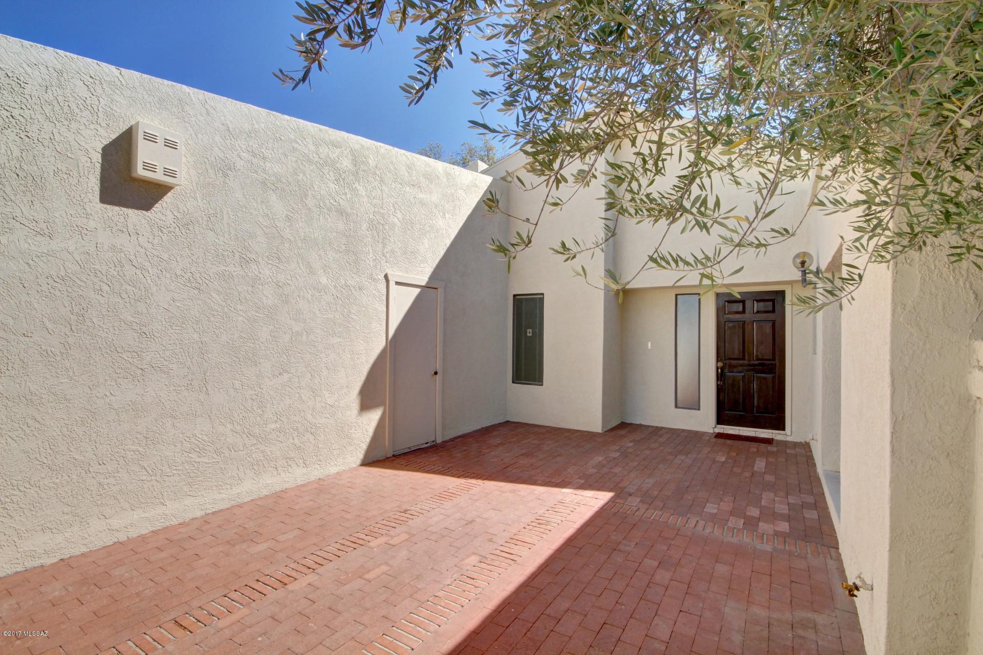 Pennbrooke Townhomes (1-14) - Residential