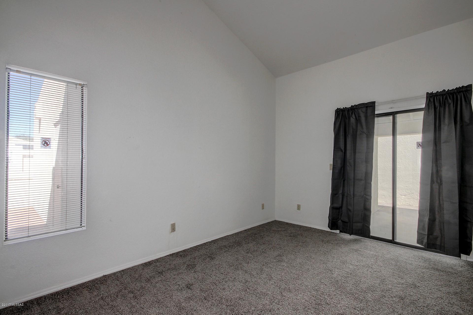 Pennbrooke Townhomes (1-14) - Residential