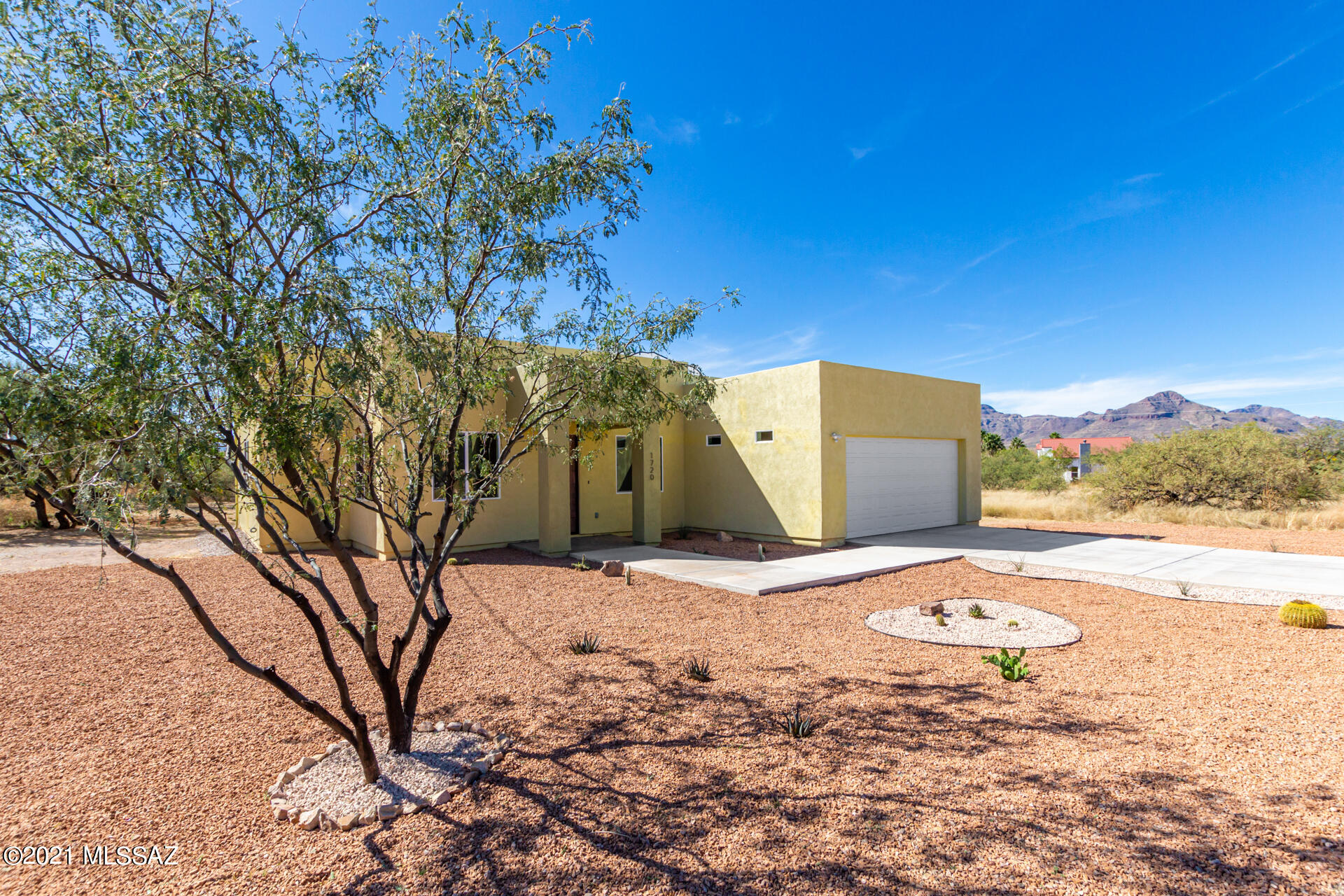 Rio Rico Villas 14 - Residential