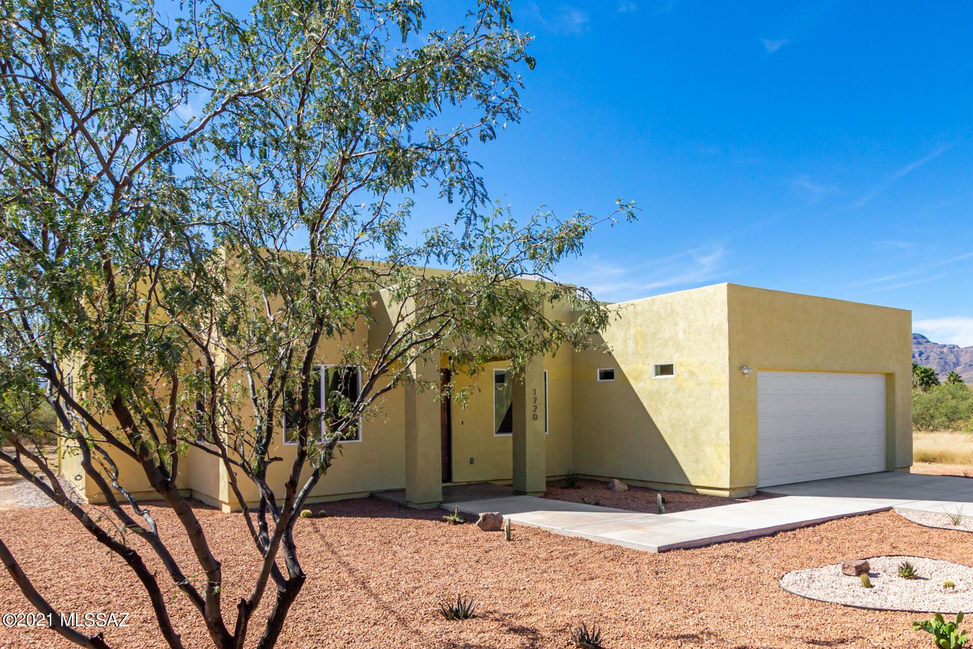 Rio Rico Villas 14 - Residential