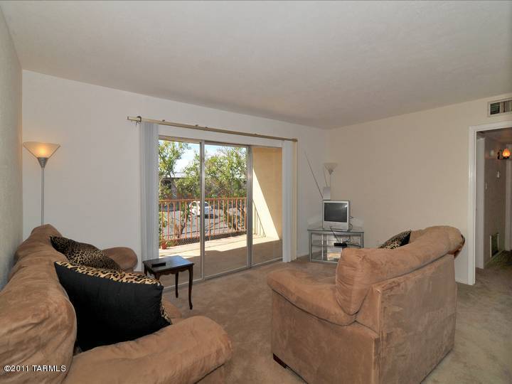 Las Colinas Condominiums - Residential