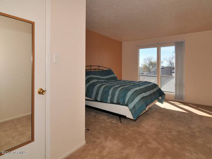 Las Colinas Condominiums - Residential