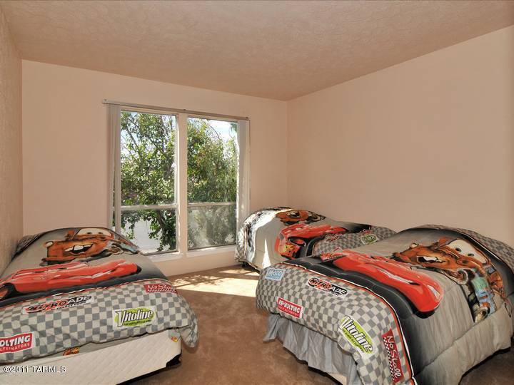 Las Colinas Condominiums - Residential
