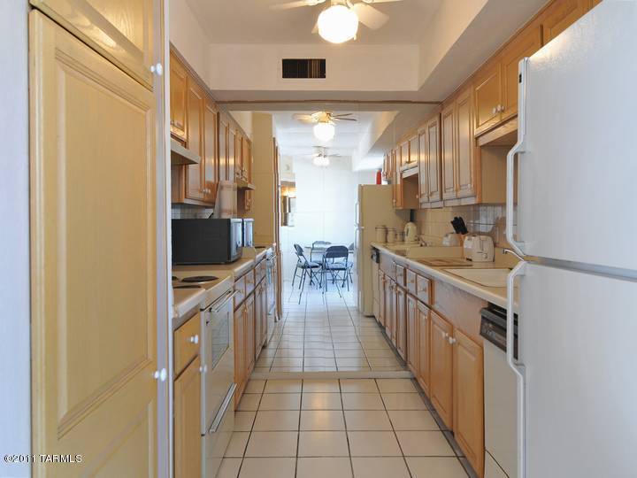 Las Colinas Condominiums - Residential