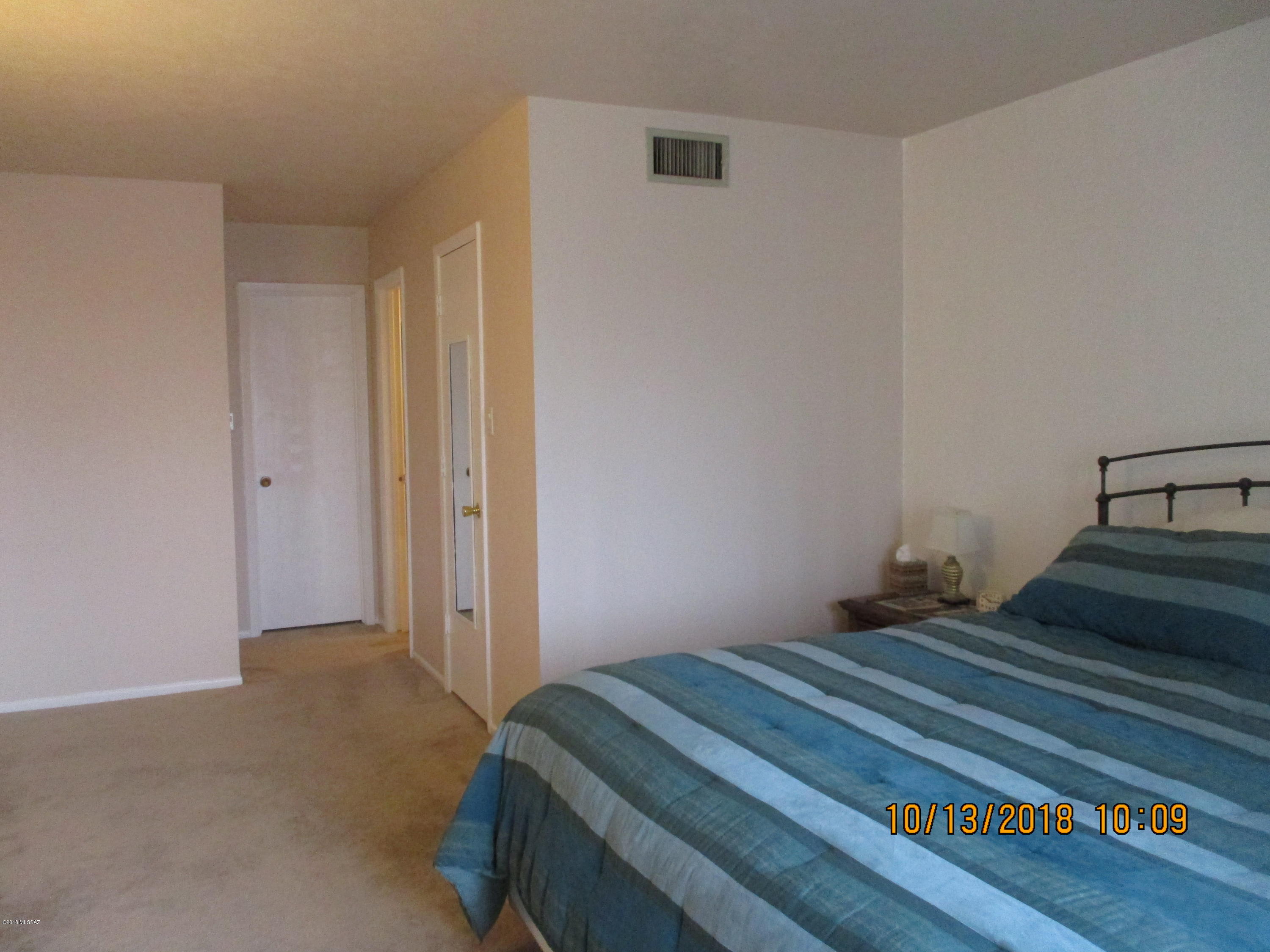 Las Colinas Condominiums - Residential