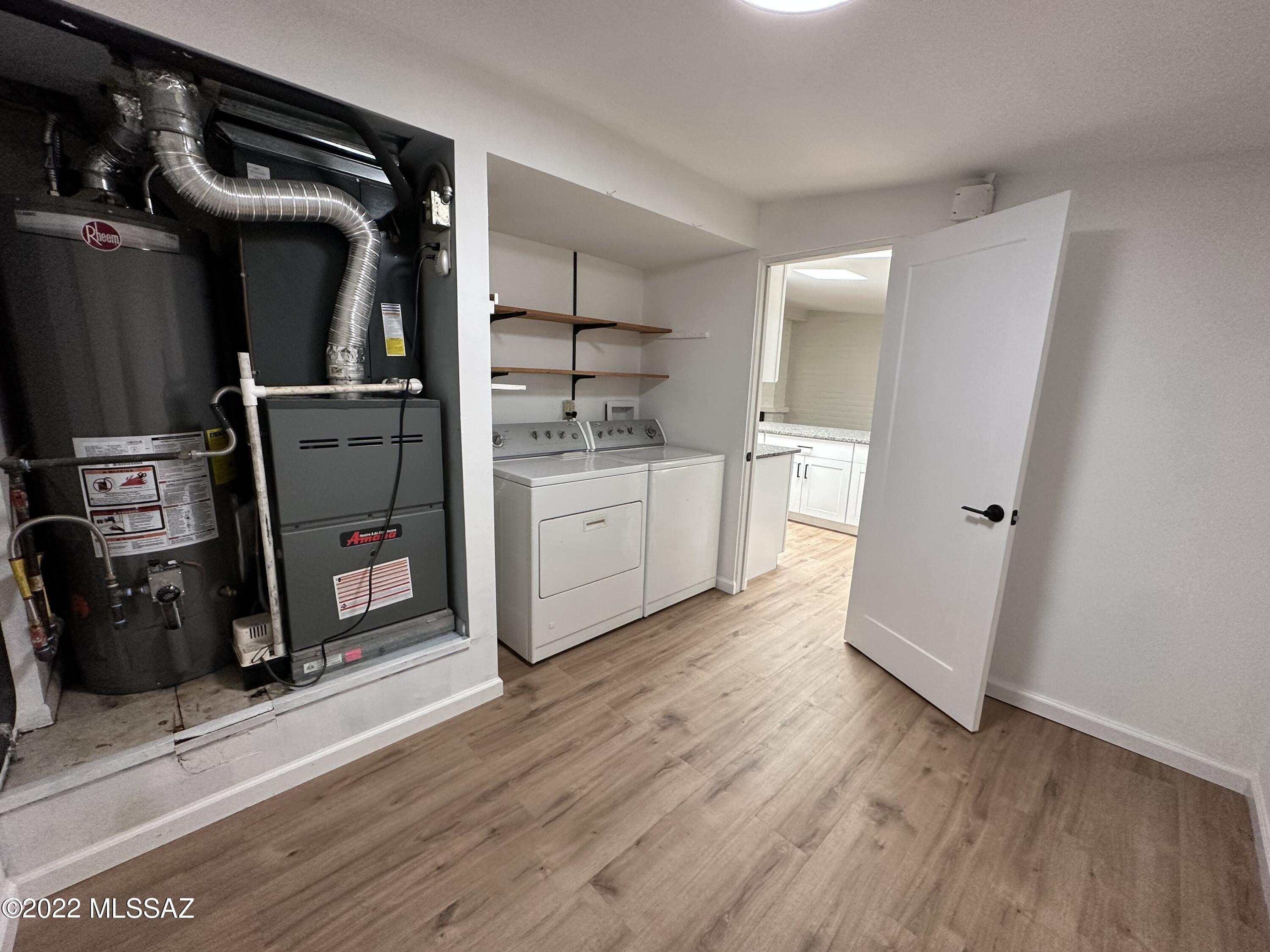 Kingston Knolls Terrace - Residential Lease