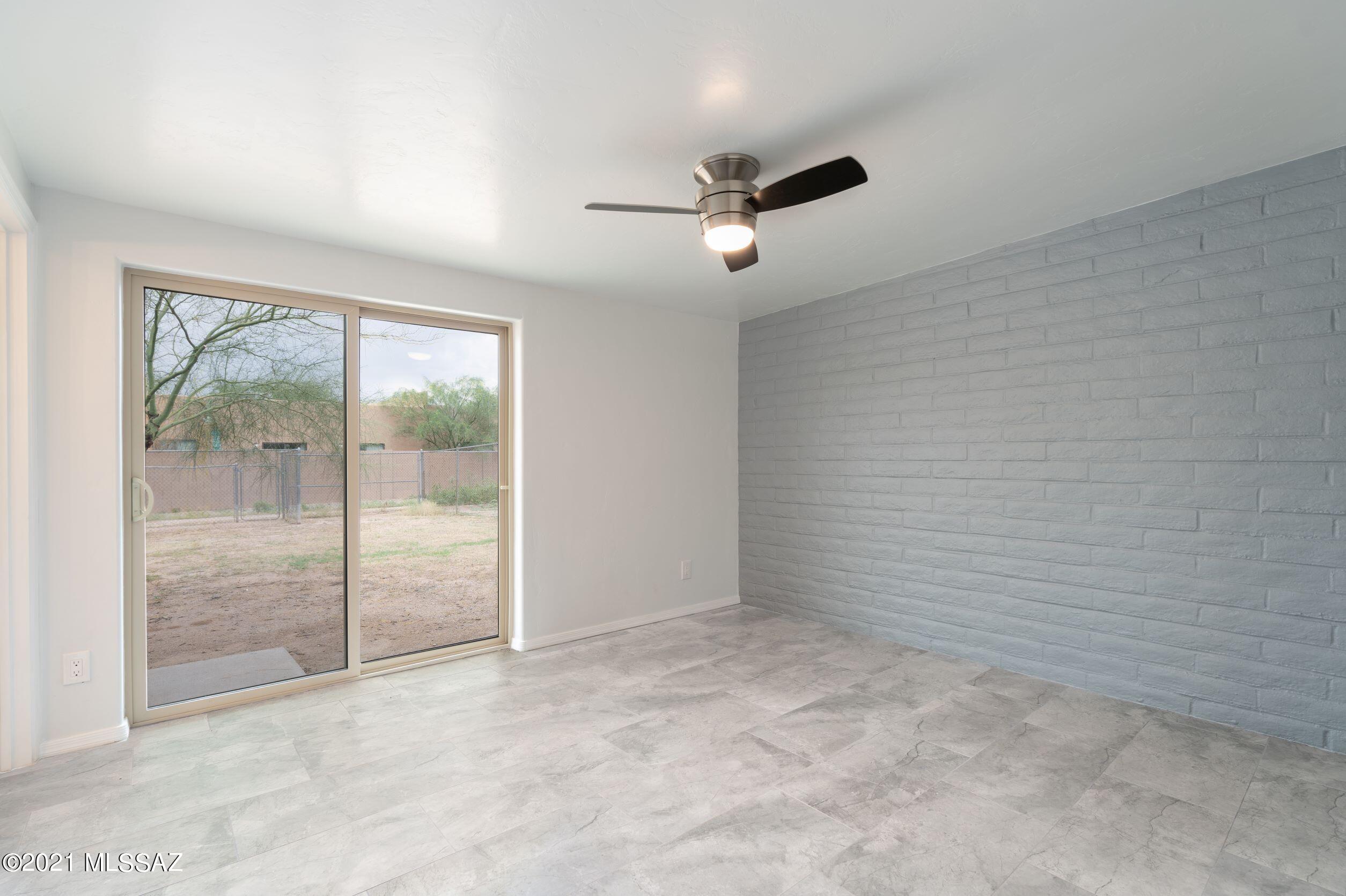 Pine Grove (428-476) - Residential
