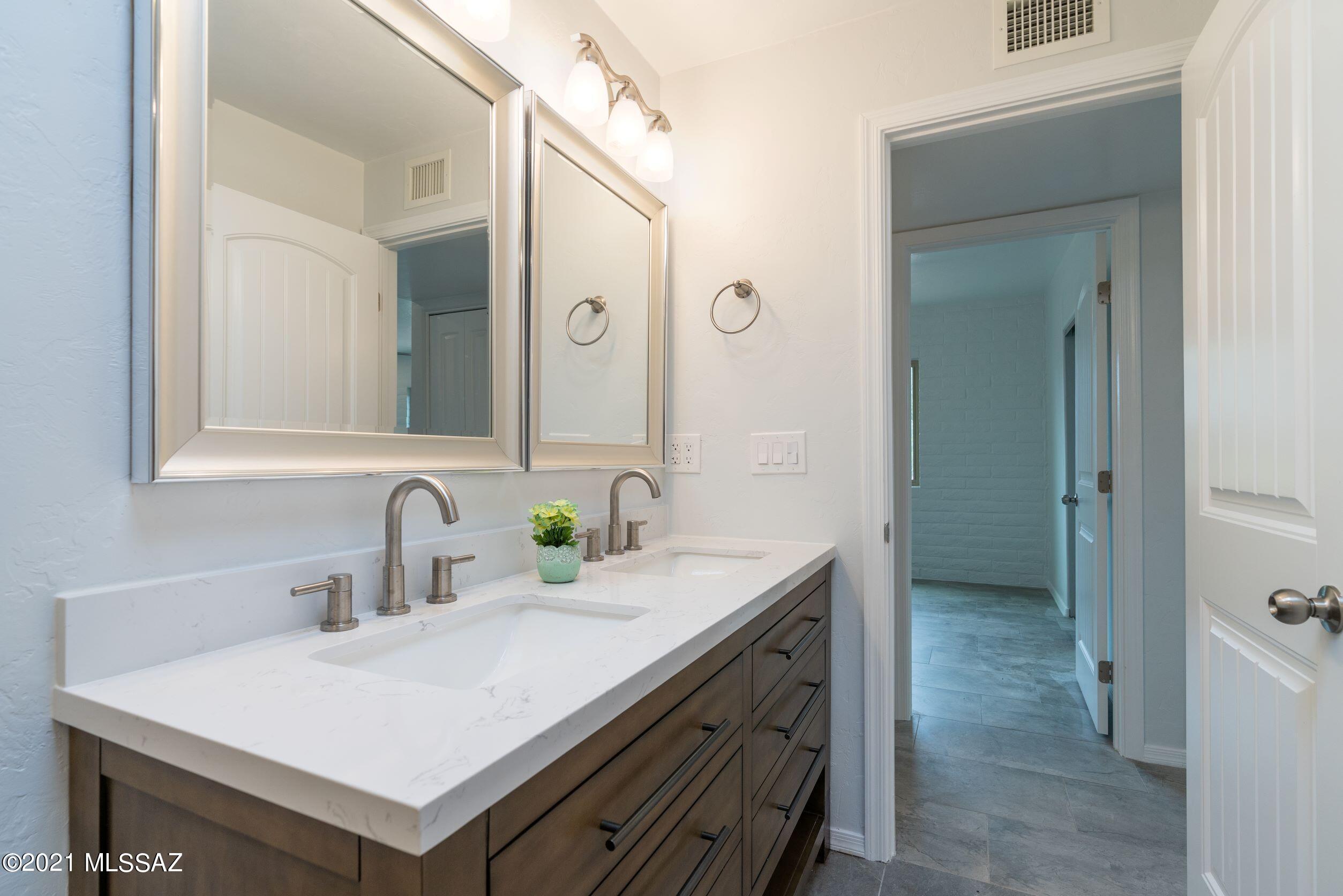 Pine Grove (428-476) - Residential