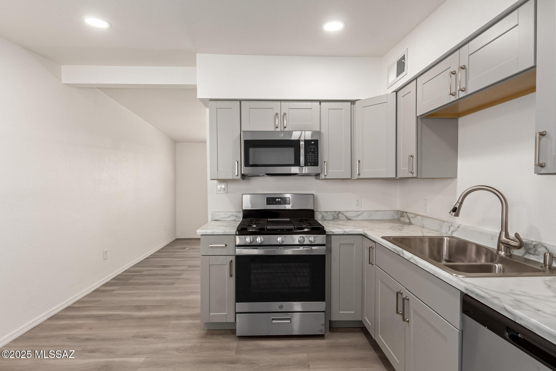 Menlo Park, Menlo Park Annex & South Menlo Park Amended - Residential Income