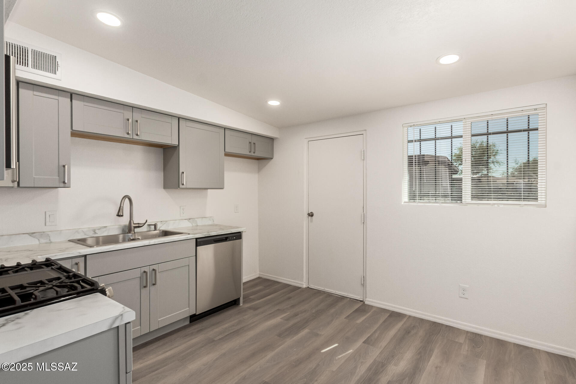 Menlo Park, Menlo Park Annex & South Menlo Park Amended - Residential Income