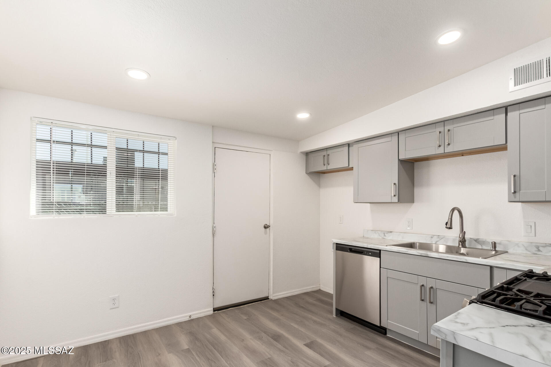 Menlo Park, Menlo Park Annex & South Menlo Park Amended - Residential Income