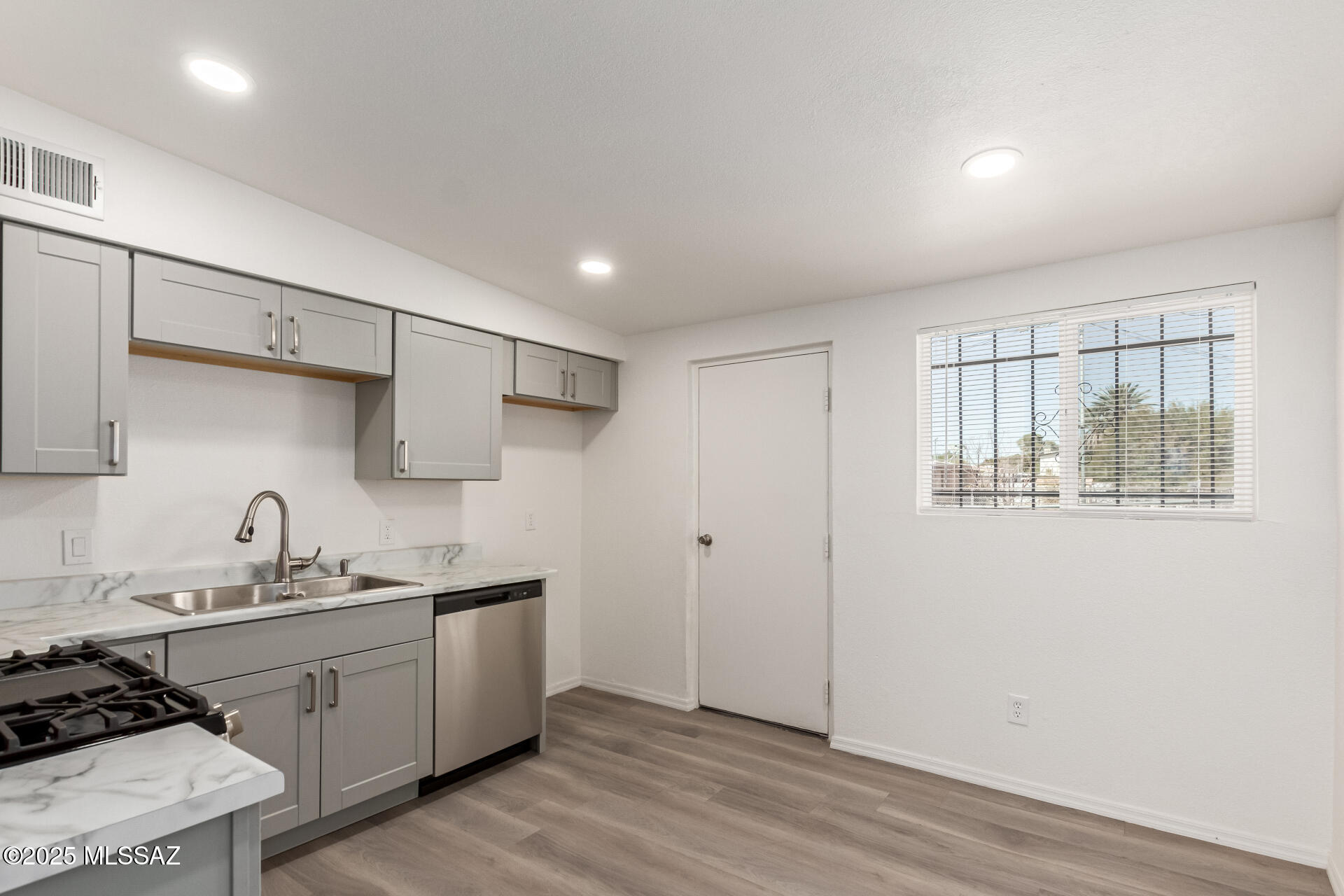 Menlo Park, Menlo Park Annex & South Menlo Park Amended - Residential Income
