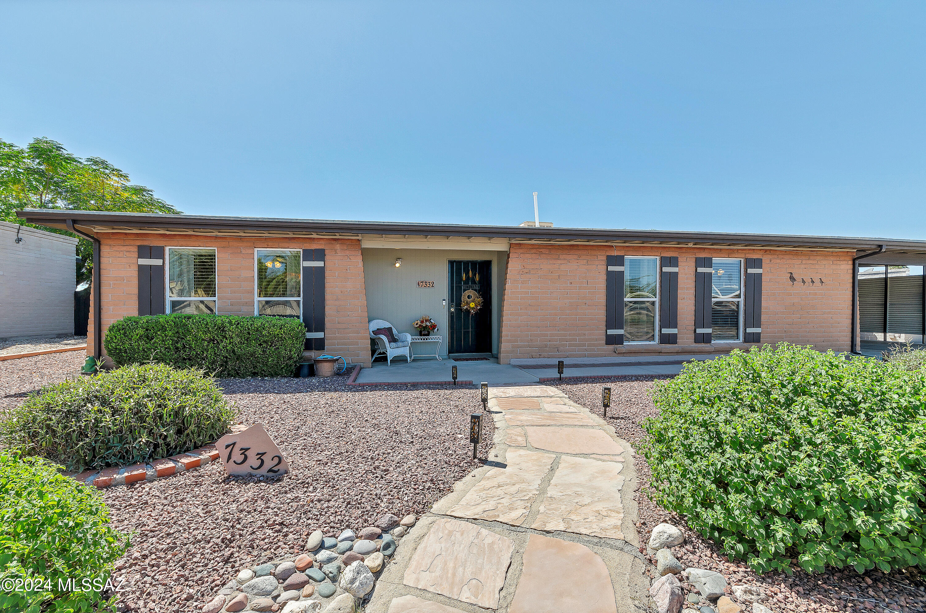 Lovely Eastside Oasis boasts a newly painted exterior and brand-new HVAC! Located in a charming community, this beautifully updated 3-bedroom, 2-bathroom gem offers the perfect blend of comfort and style. Step inside a light-filled open concept living space, featuring a cozy wood fireplace. The heart of the home is the stunning kitchen, equipped with granite countertops & sleek stainless-steel appliances. Two extra bedrooms provide ample space for your loved ones, home office or den. Slide open the glass doors to your backyard paradise, where a sparkling pool and covered patio await! Extra highlights: upgraded fixtures throughout, two-car carport, storage area & a home warranty for peace of mind. Modern elegance combined with outdoor living; your dream home is just a key turn away!