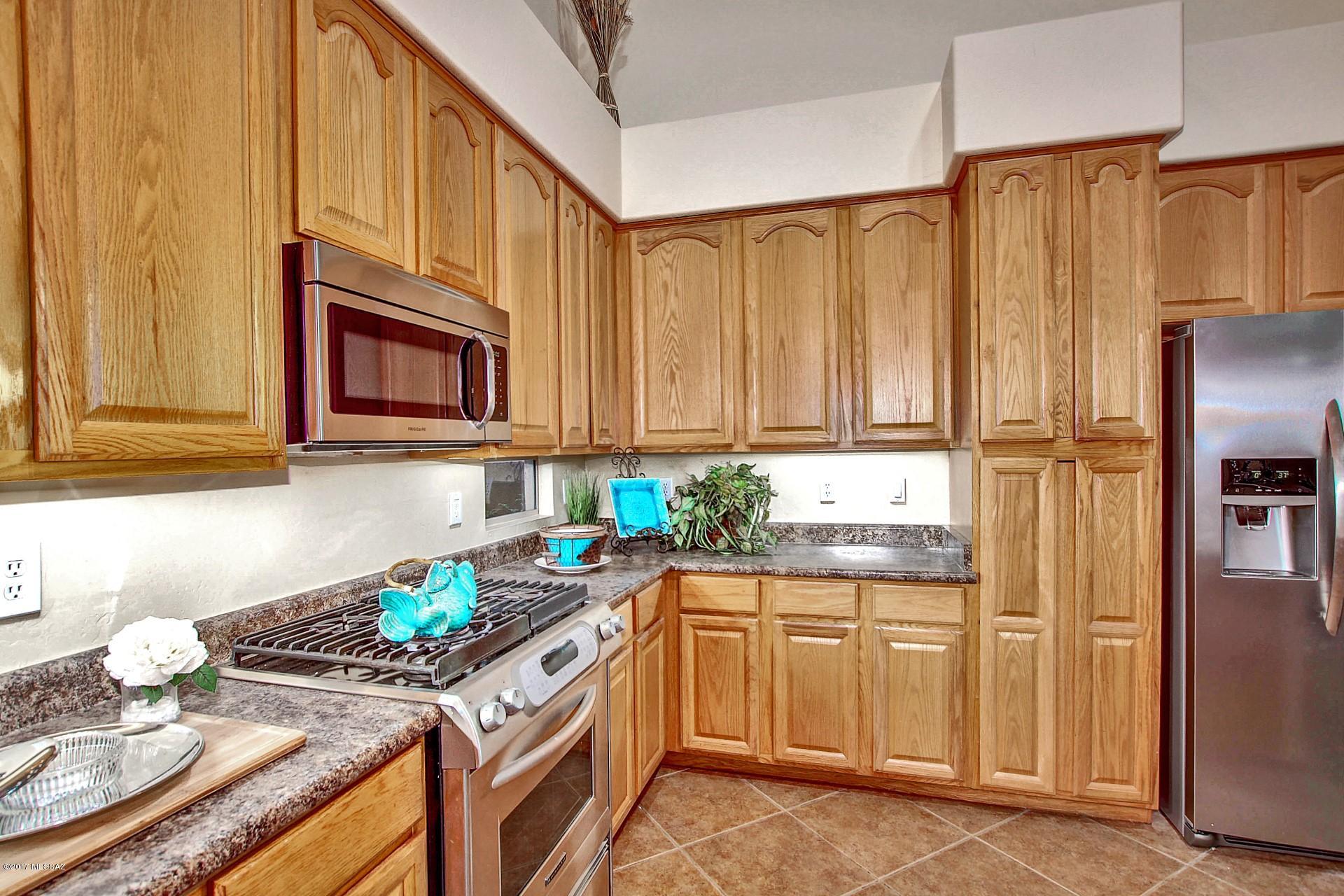 Catalina at Canada Hills (1-61) - Residential