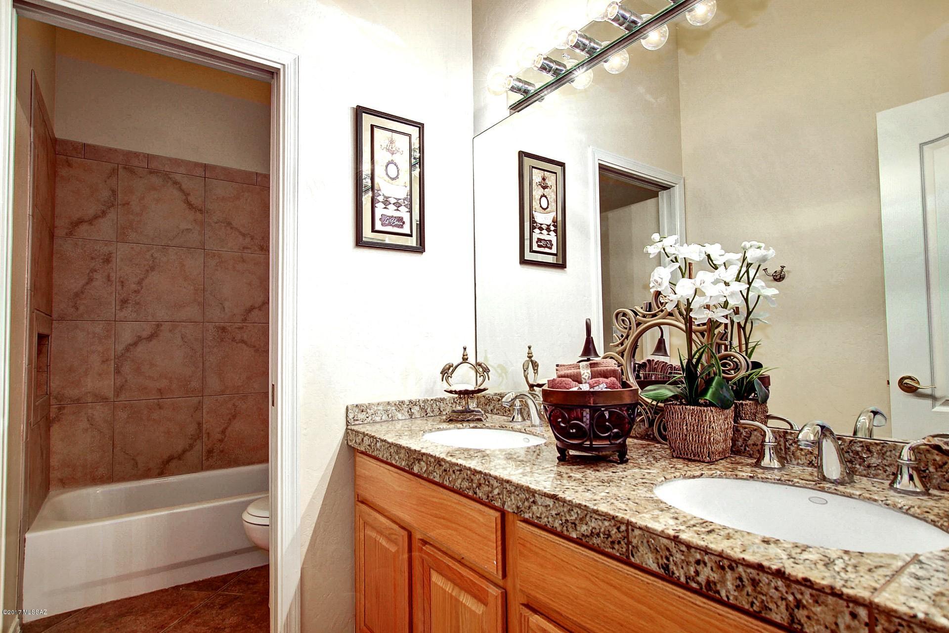 Catalina at Canada Hills (1-61) - Residential